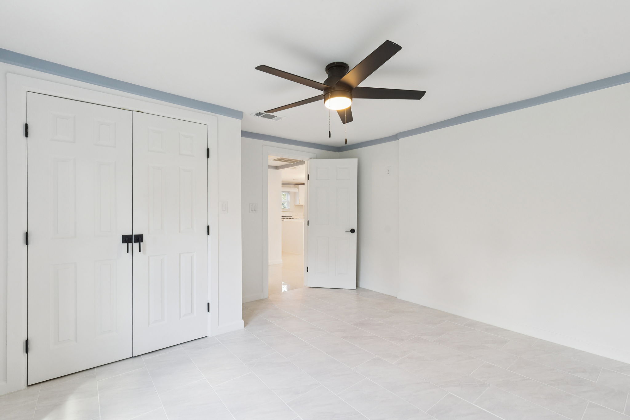 621 Alameda Road Azle TX 76020