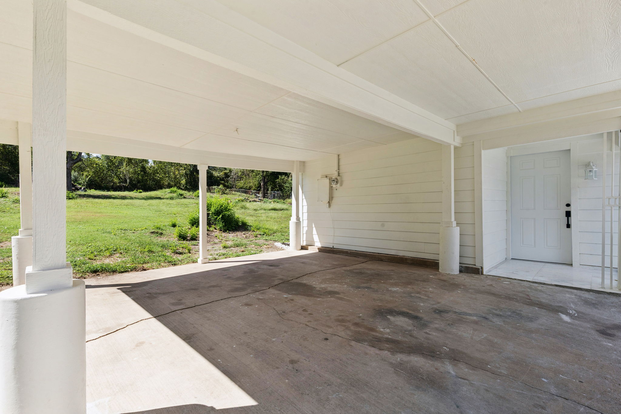 621 Alameda Road Azle TX 76020