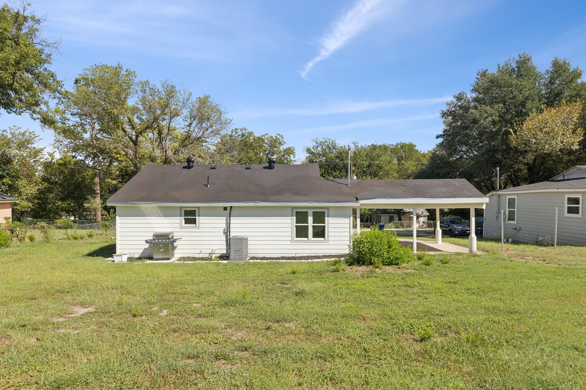 621 Alameda Road Azle TX 76020