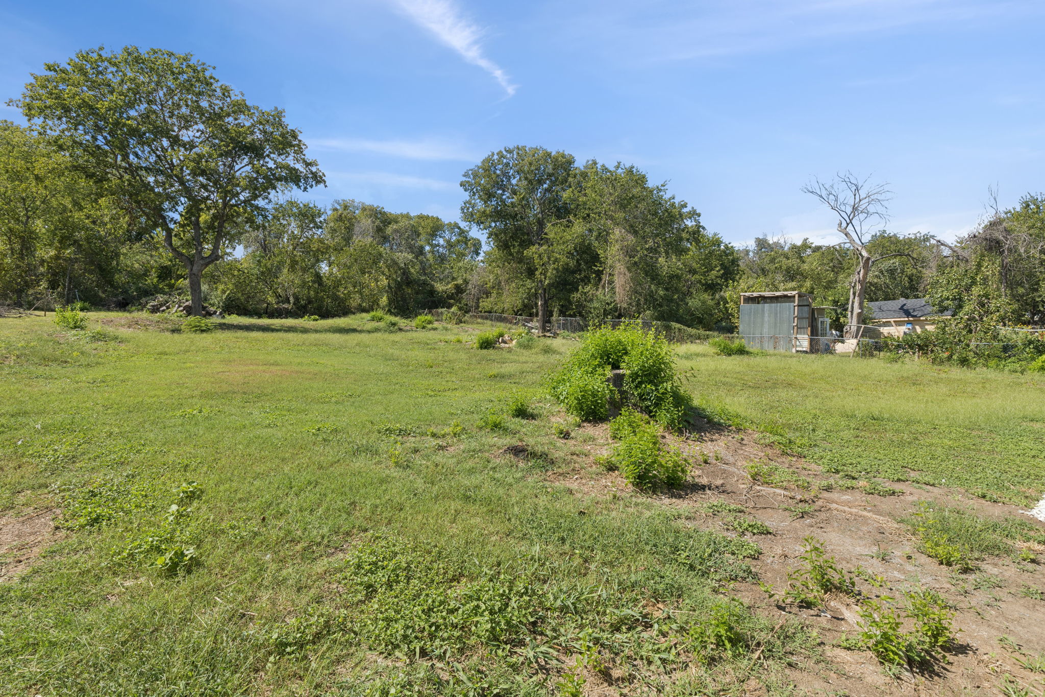 621 Alameda Road Azle TX 76020