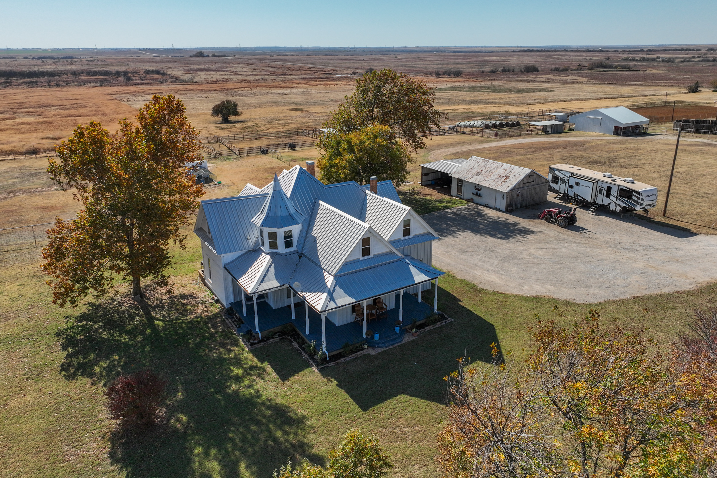 945 Quarter Horse Lane Bellevue TX 76228