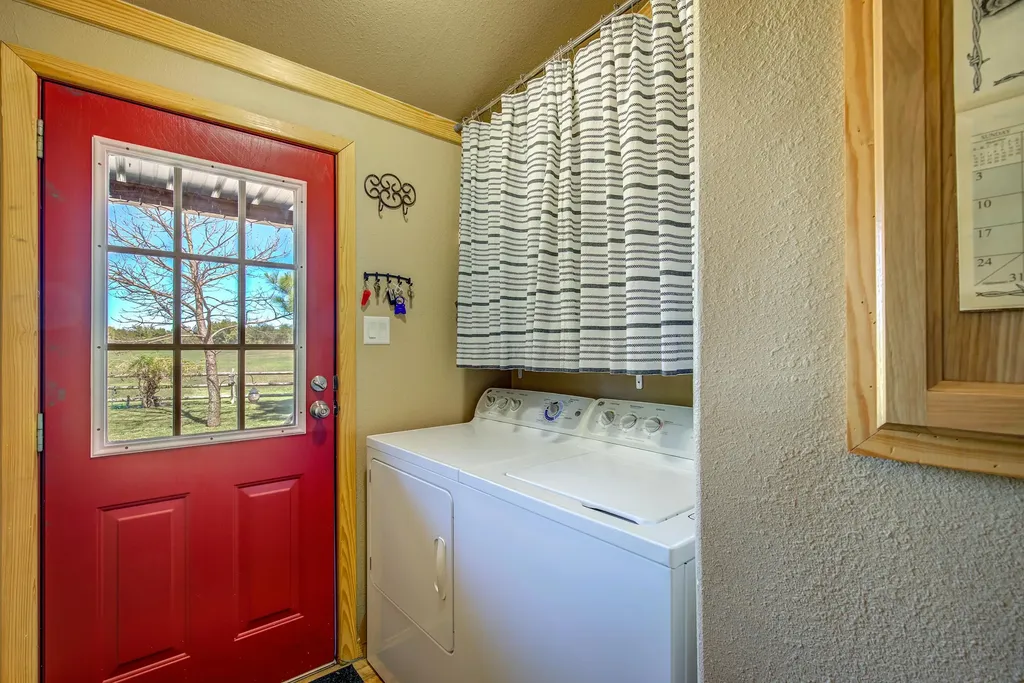 507 County Road 1960 Yantis TX 75497