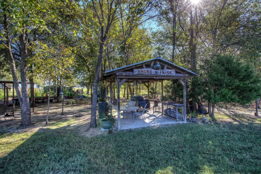 507 County Road 1960 Yantis TX 75497