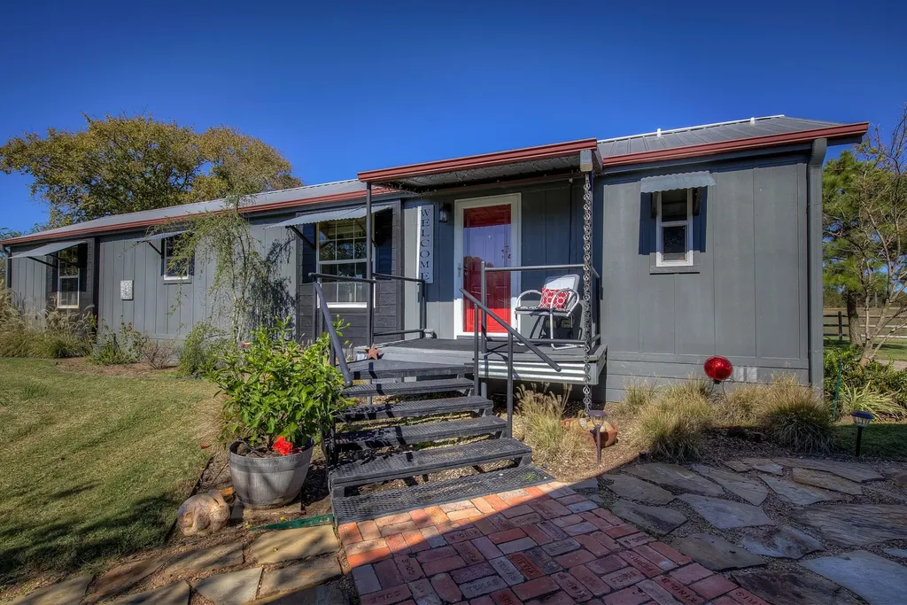 507 County Road 1960 Yantis TX 75497