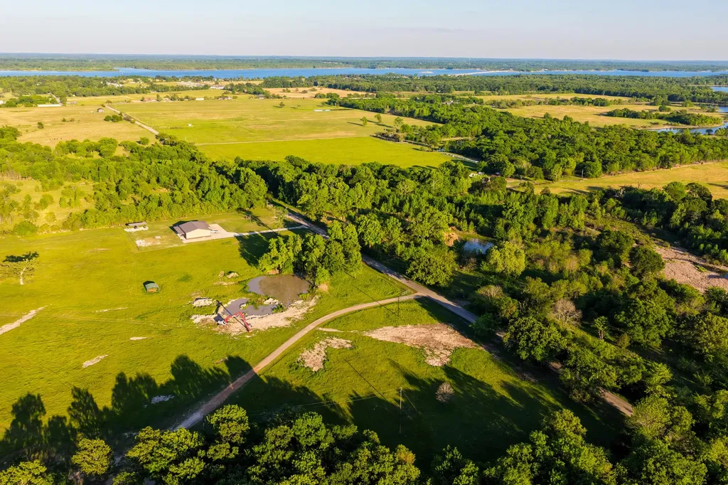 507 County Road 1960 Yantis TX 75497