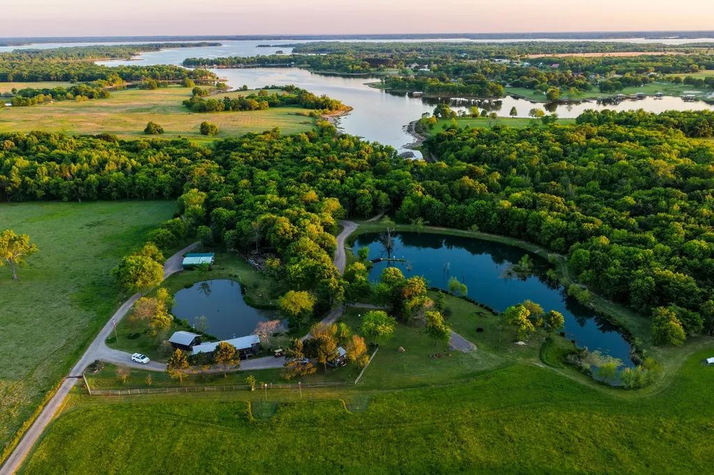 507 County Road 1960 Yantis TX 75497