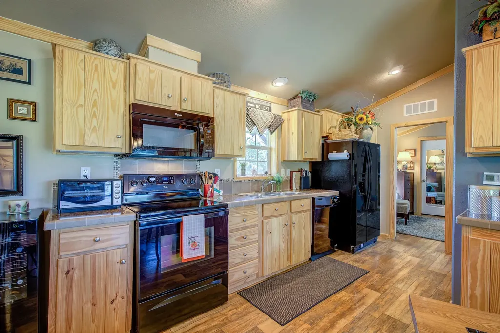 507 County Road 1960 Yantis TX 75497