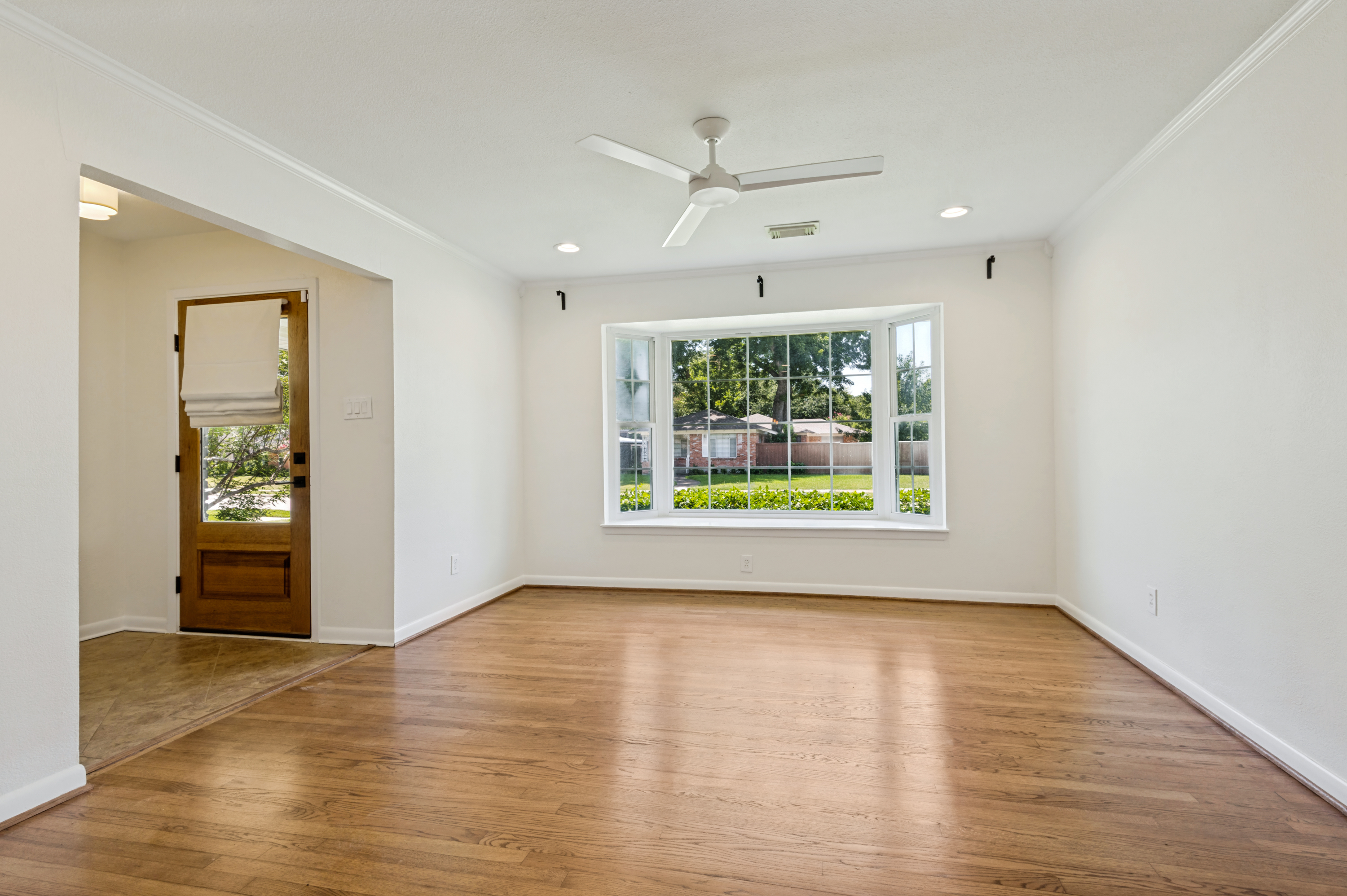 7105 Bennington Drive Dallas TX 75214