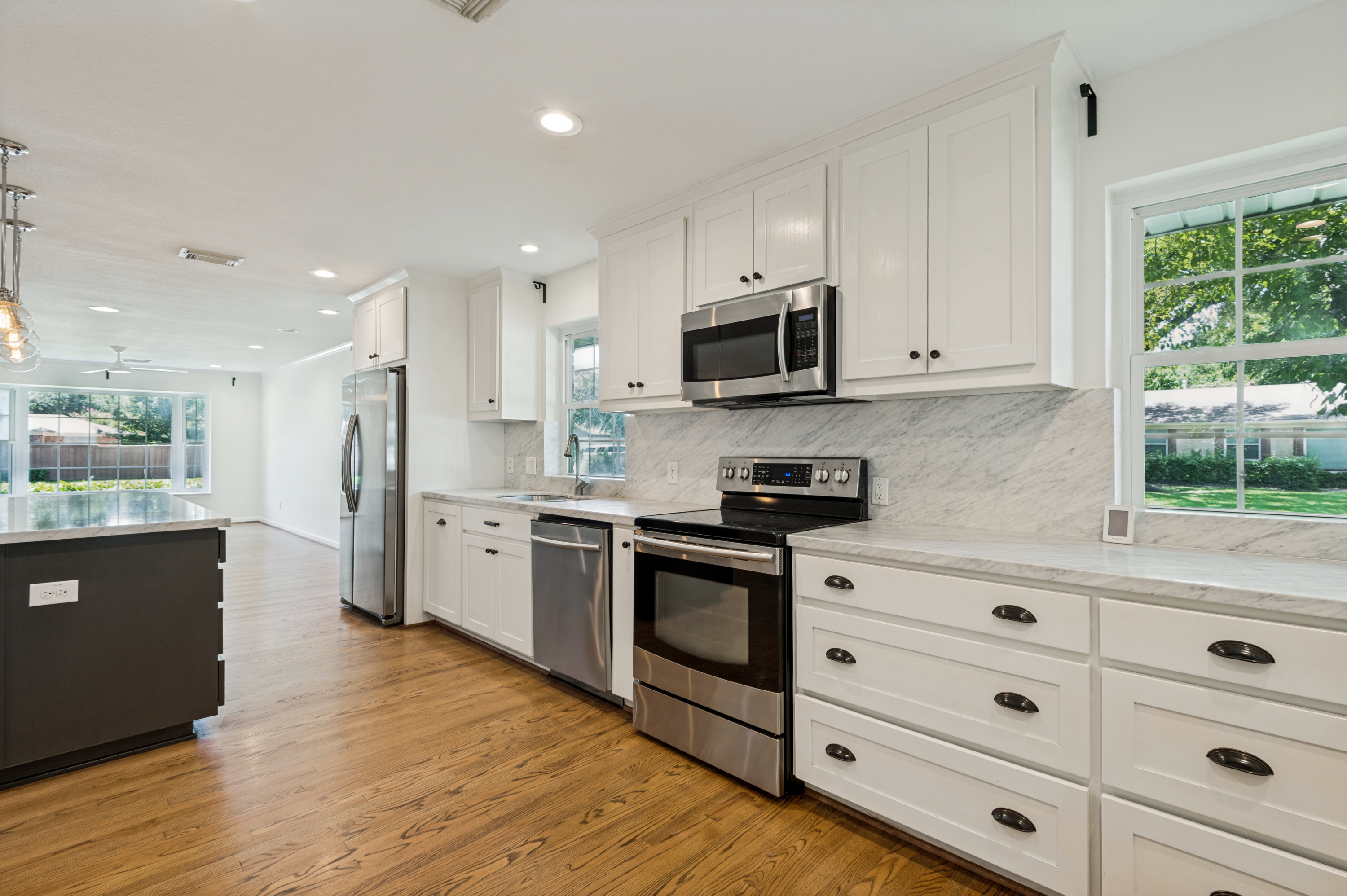 7105 Bennington Drive Dallas TX 75214