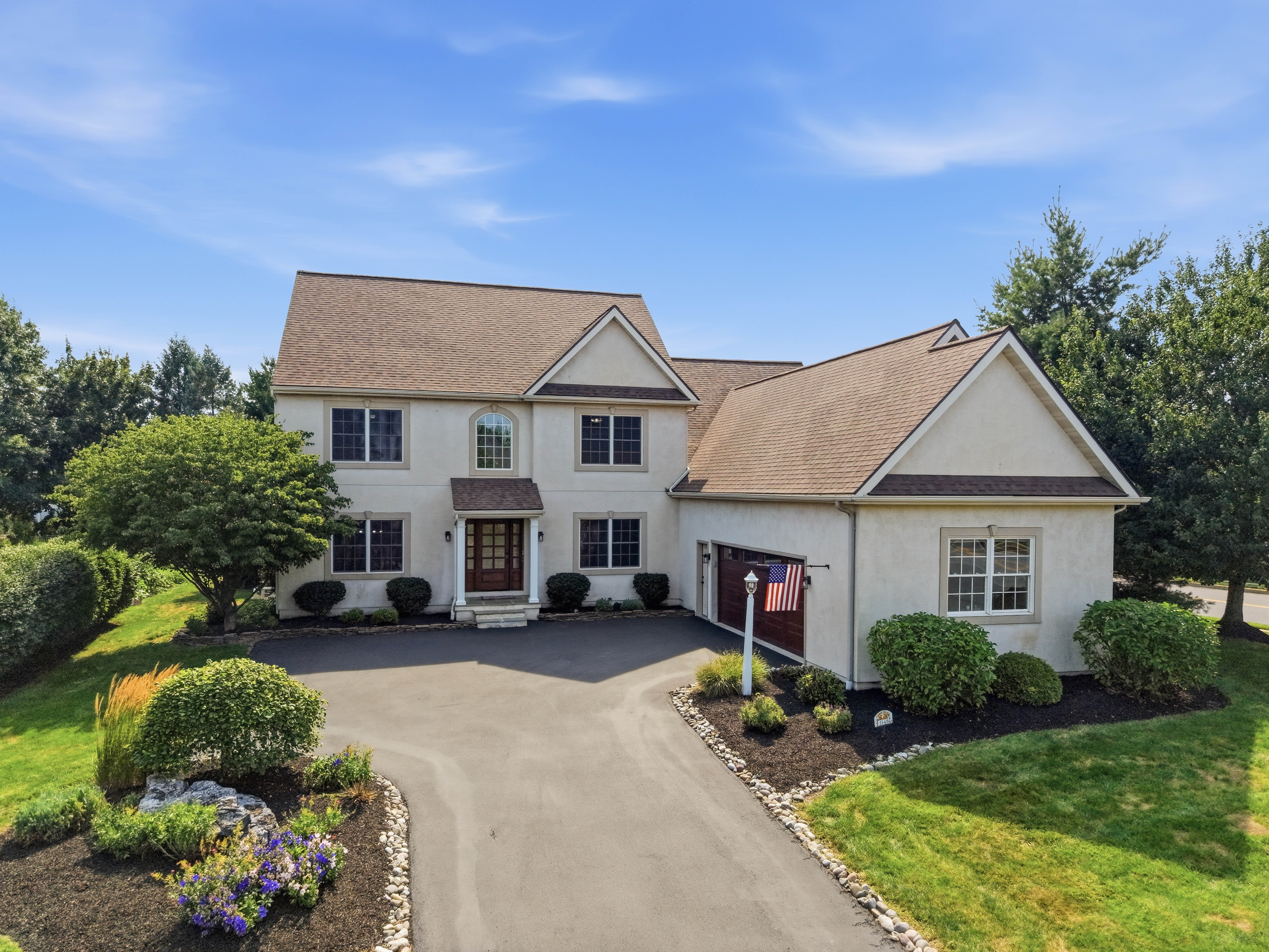 1146 S Bristol Drive Lititz PA 17543