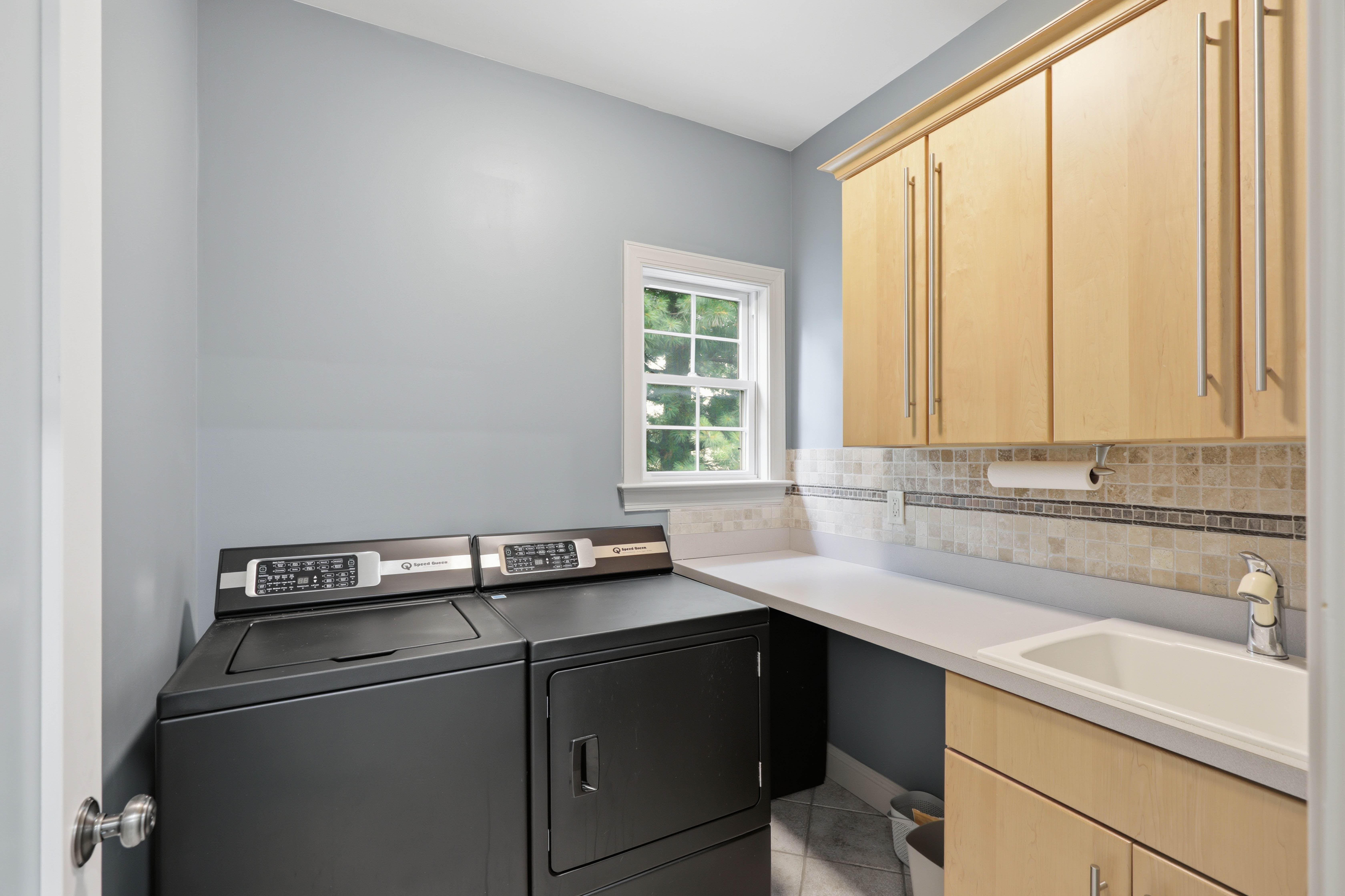 1146 S Bristol Drive Lititz PA 17543