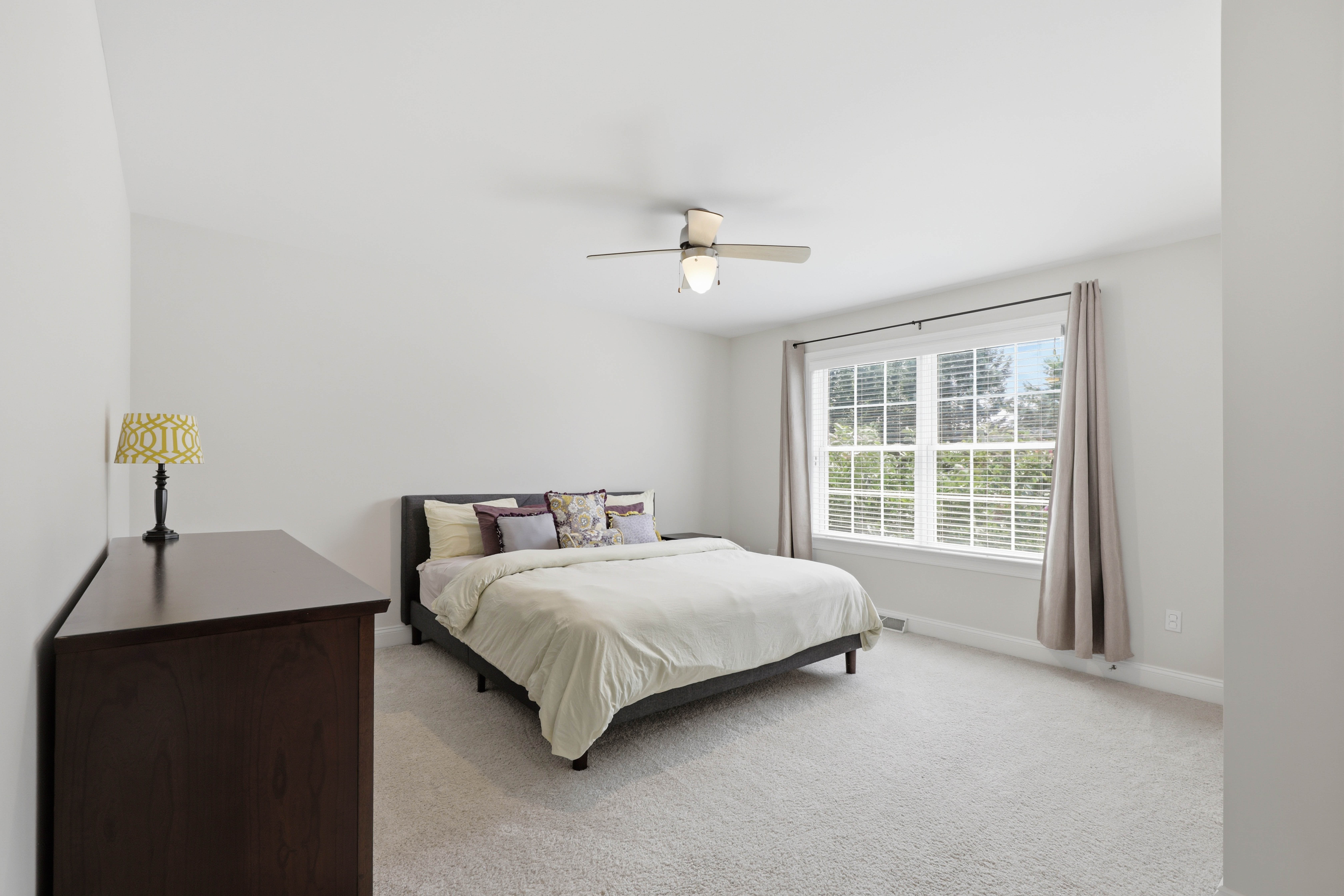 1146 S Bristol Drive Lititz PA 17543