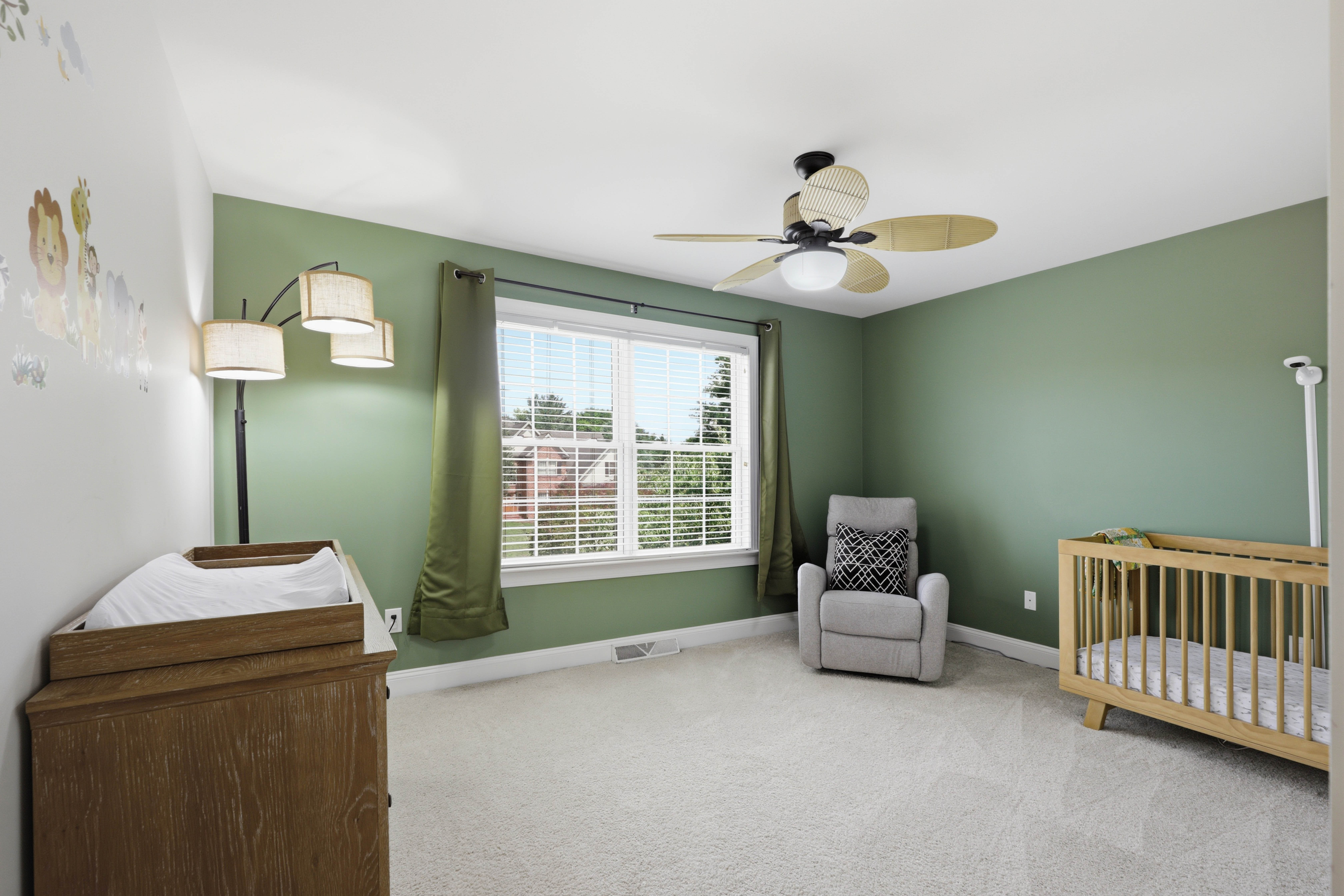 1146 S Bristol Drive Lititz PA 17543