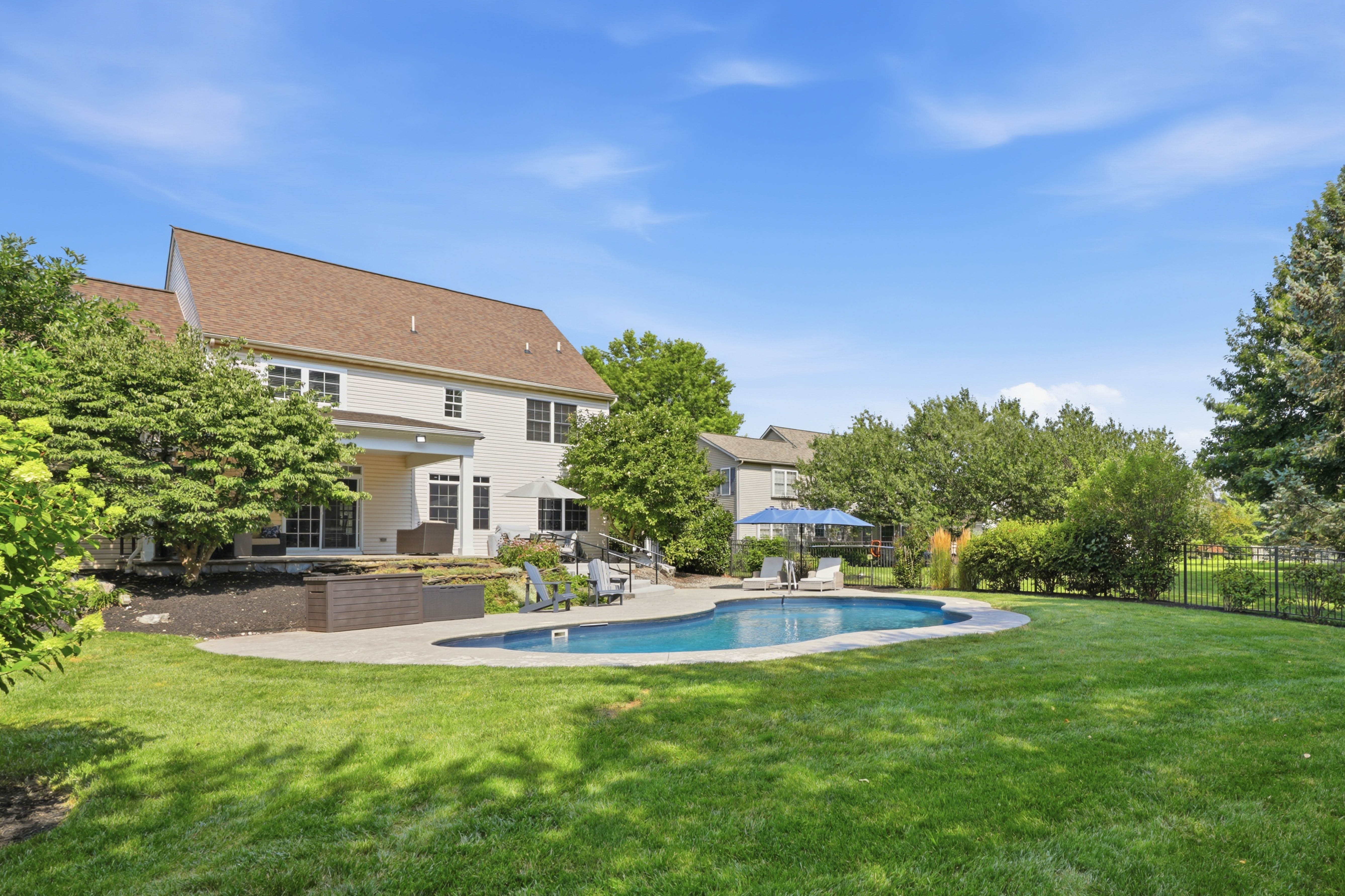 1146 S Bristol Drive Lititz PA 17543