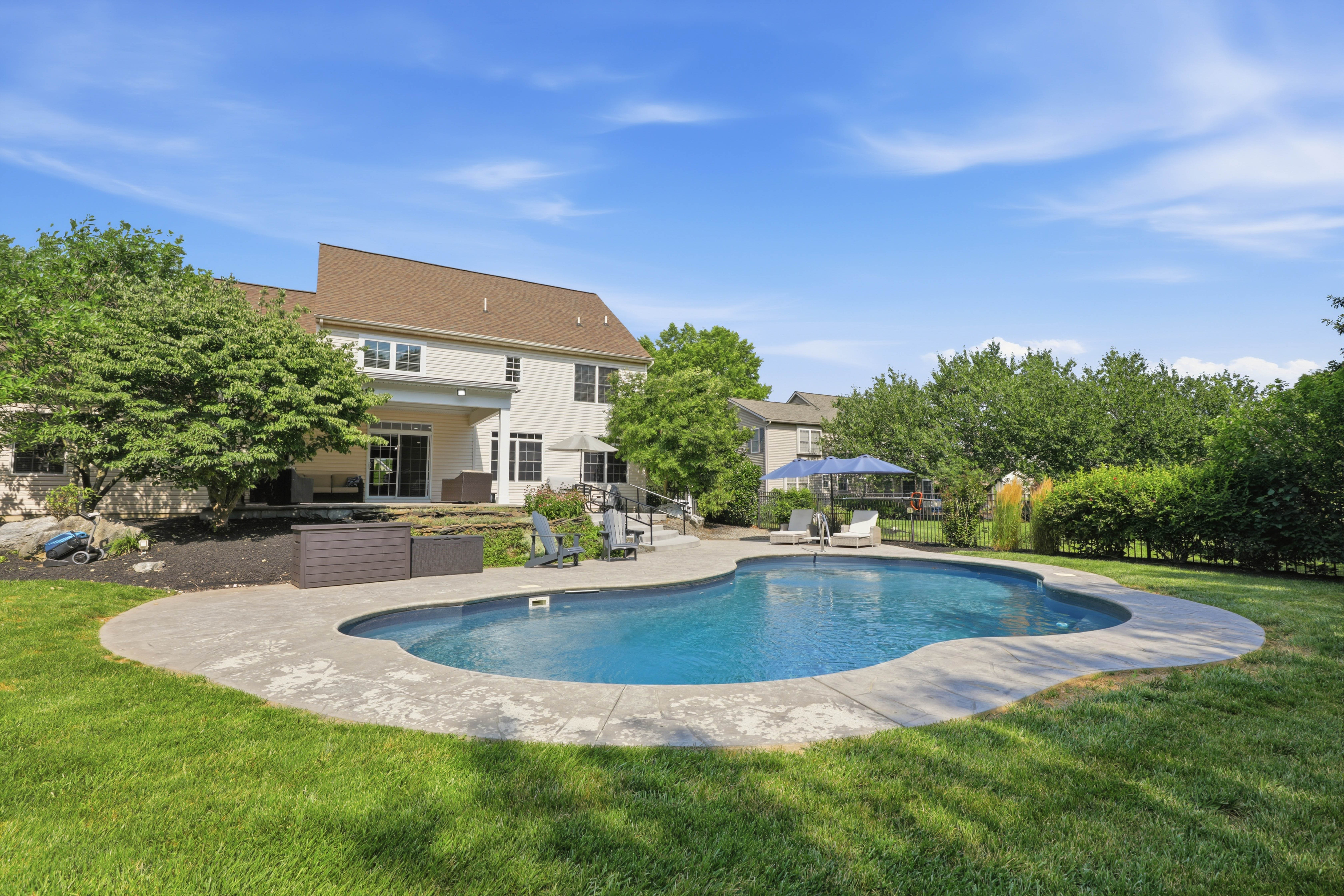 1146 S Bristol Drive Lititz PA 17543