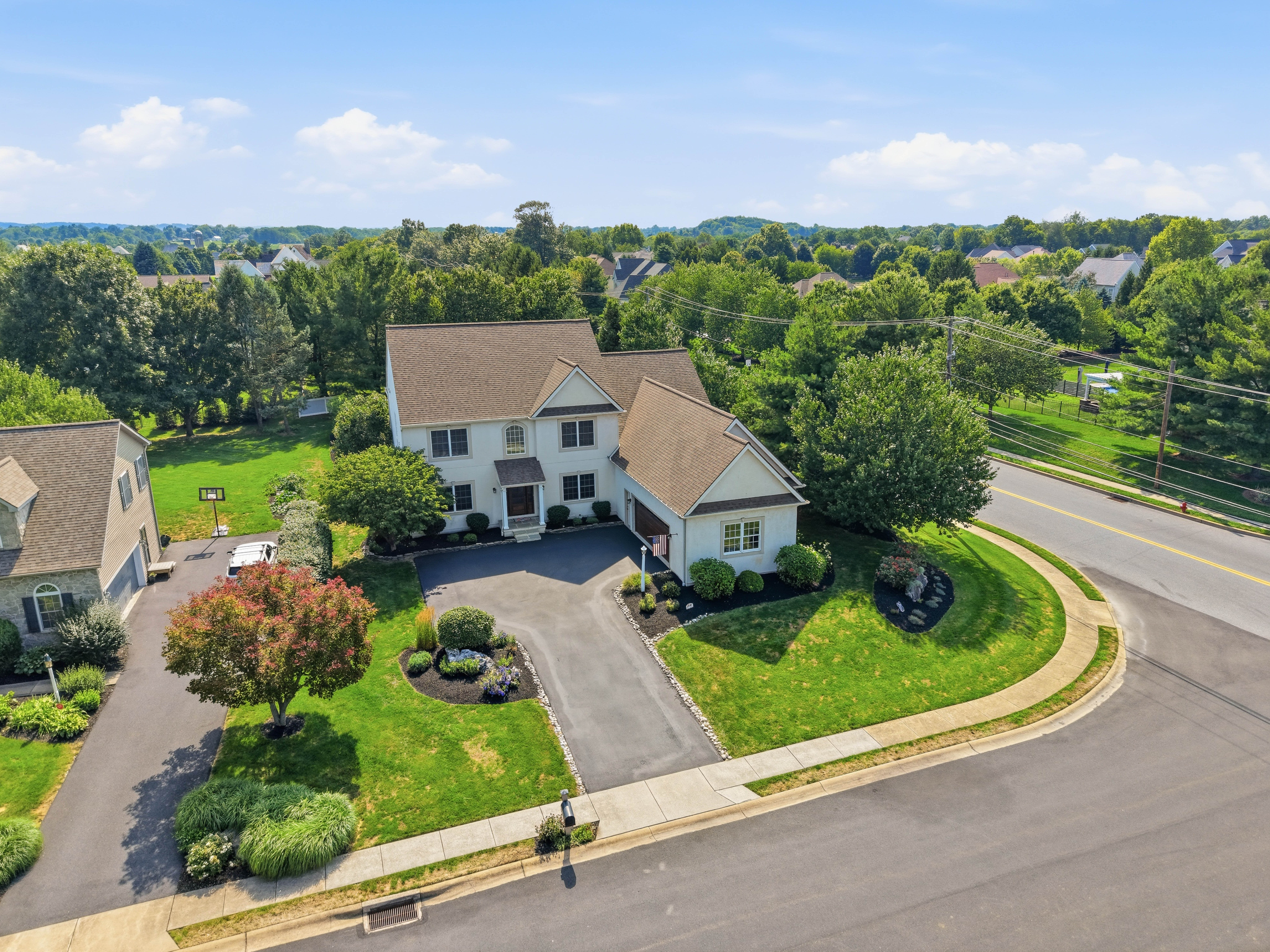 1146 S Bristol Drive Lititz PA 17543