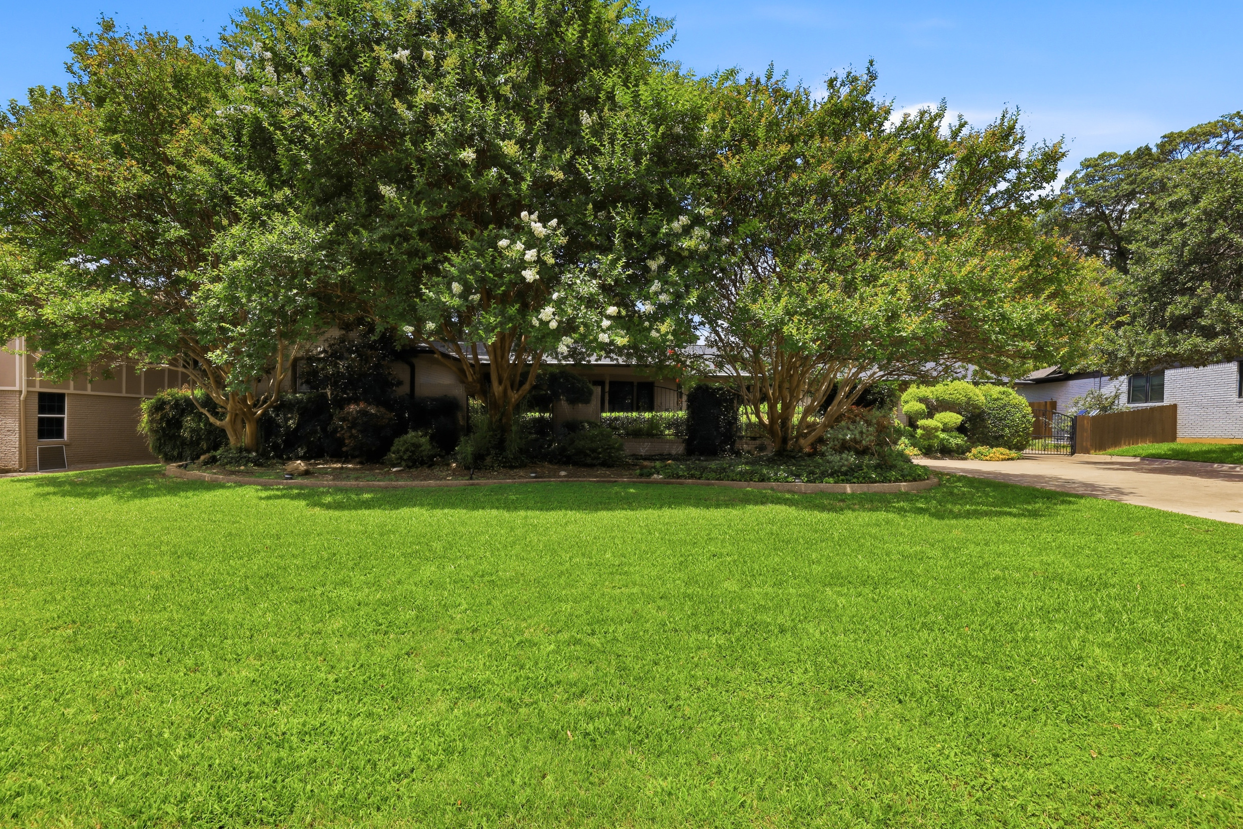 4004 Angus Drive Fort Worth TX 76116
