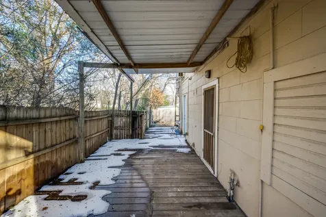 211 E Sherman Drive Denton TX 76209