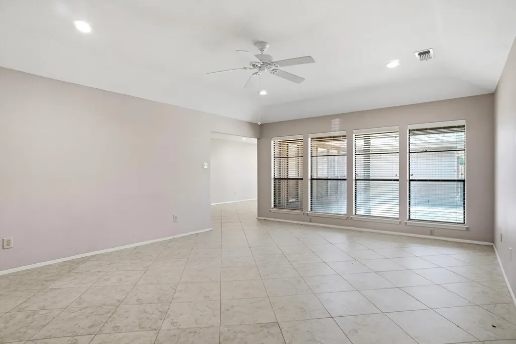4861 Ledgestone Court Fort Worth TX 76132