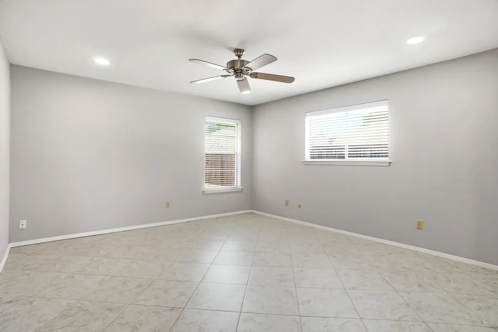 4861 Ledgestone Court Fort Worth TX 76132