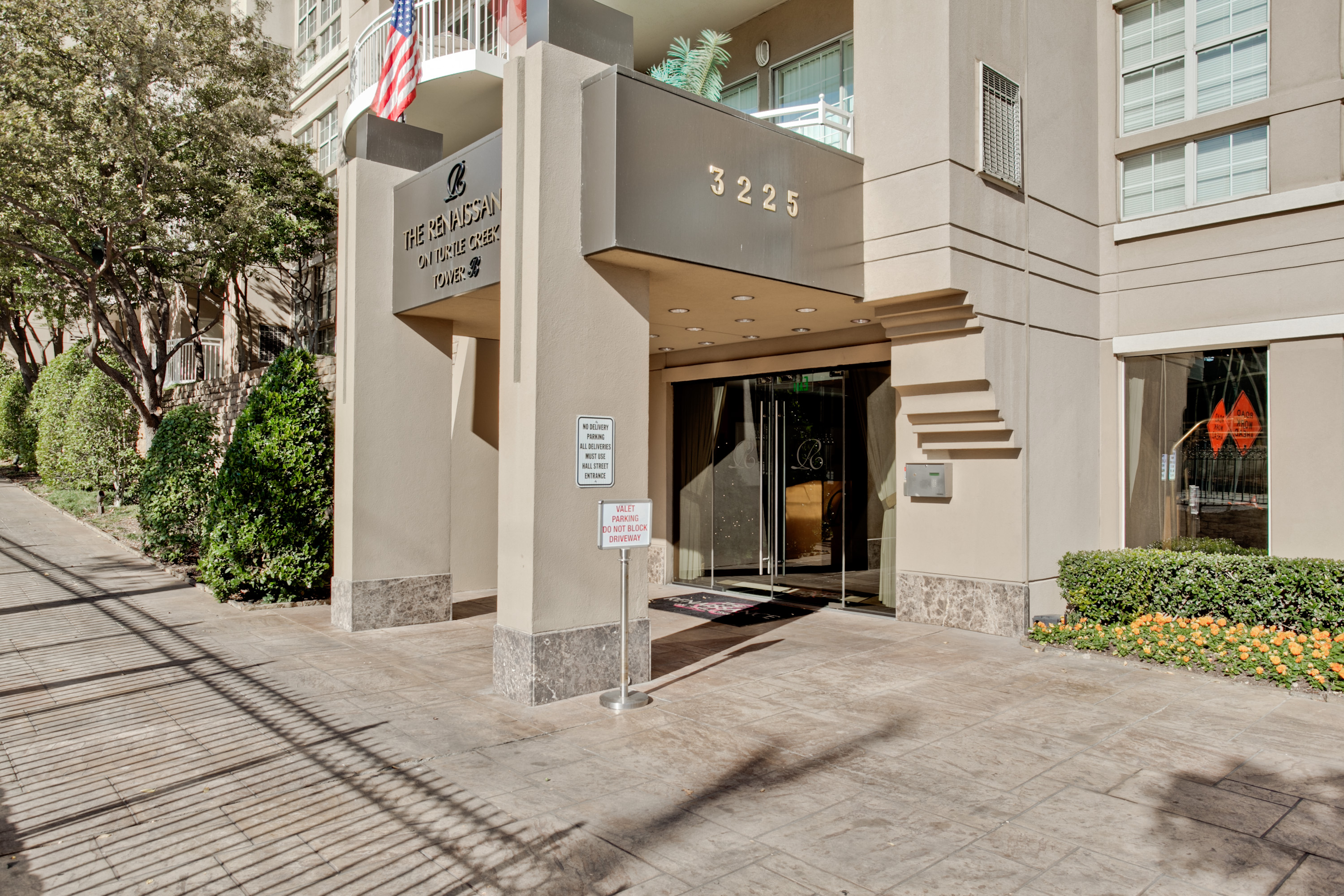 3225 Turtle Creek Boulevard Dallas TX 75219