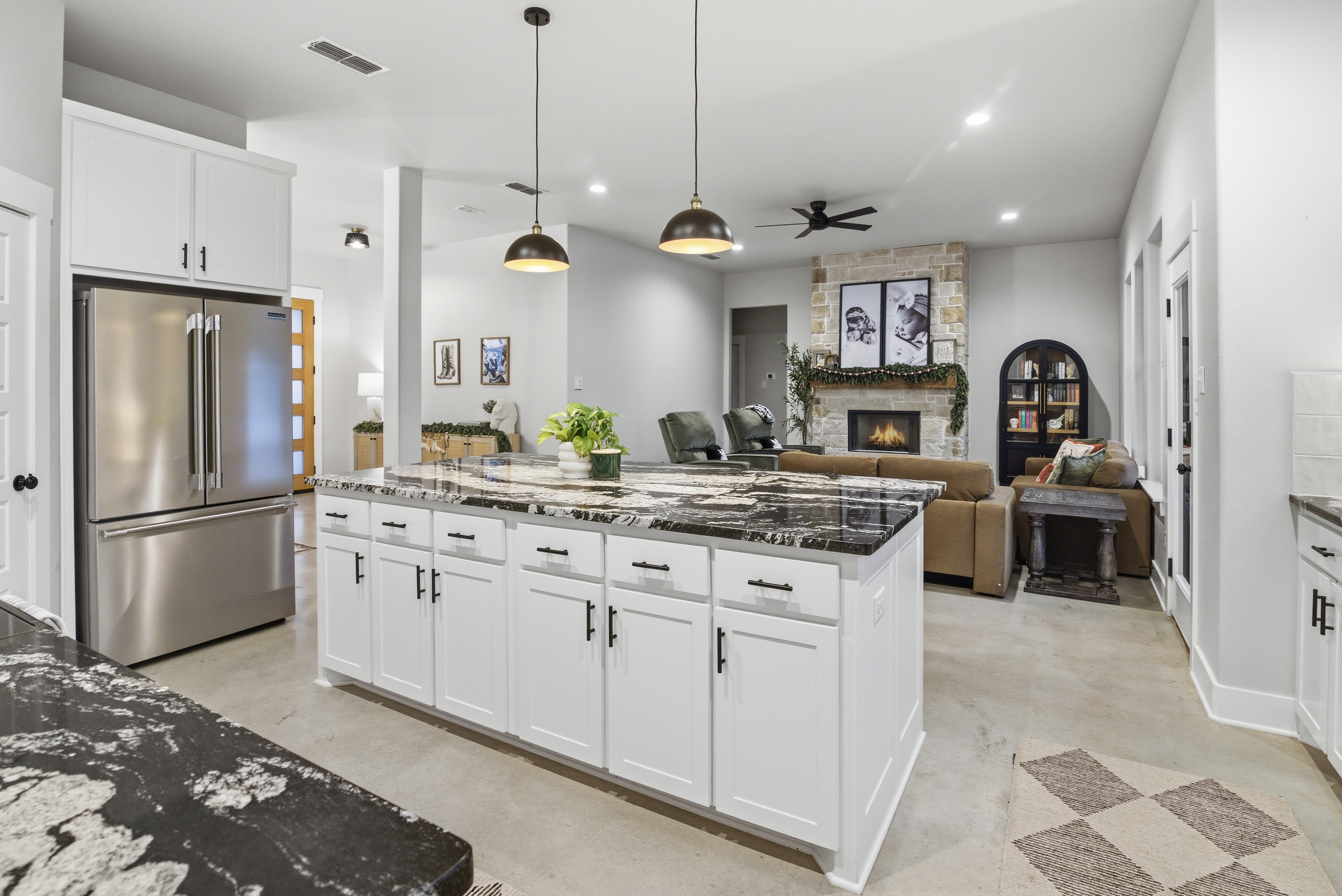 199 Graystone Weatherford TX 76088