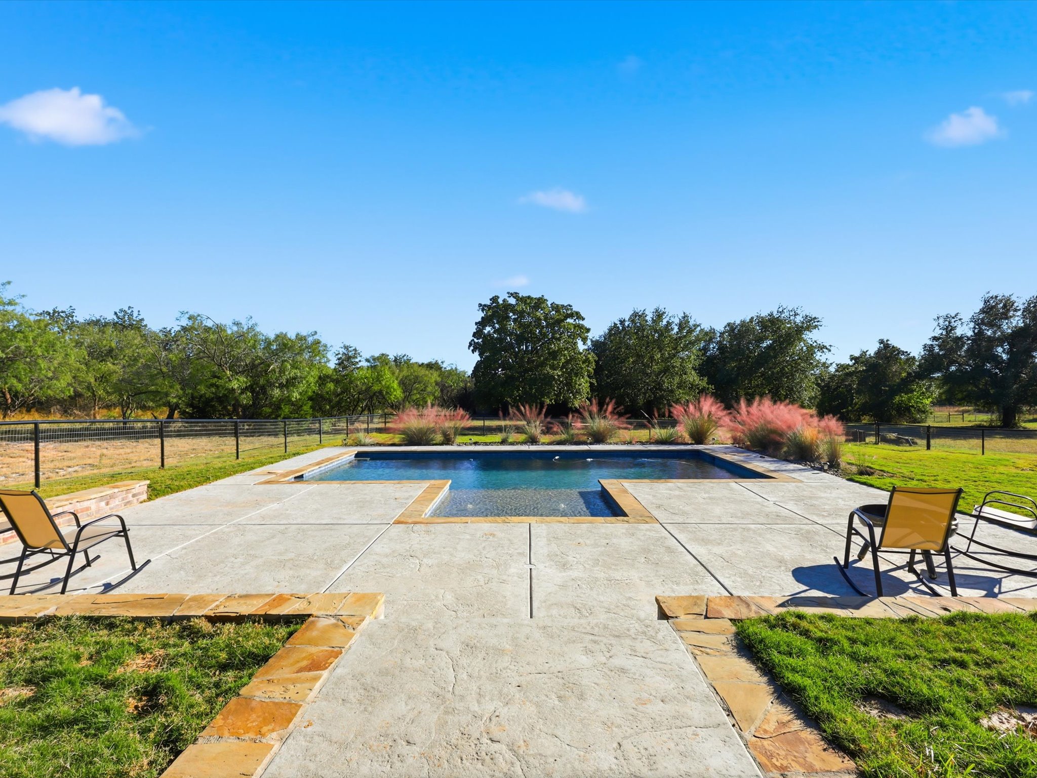 199 Graystone Weatherford TX 76088