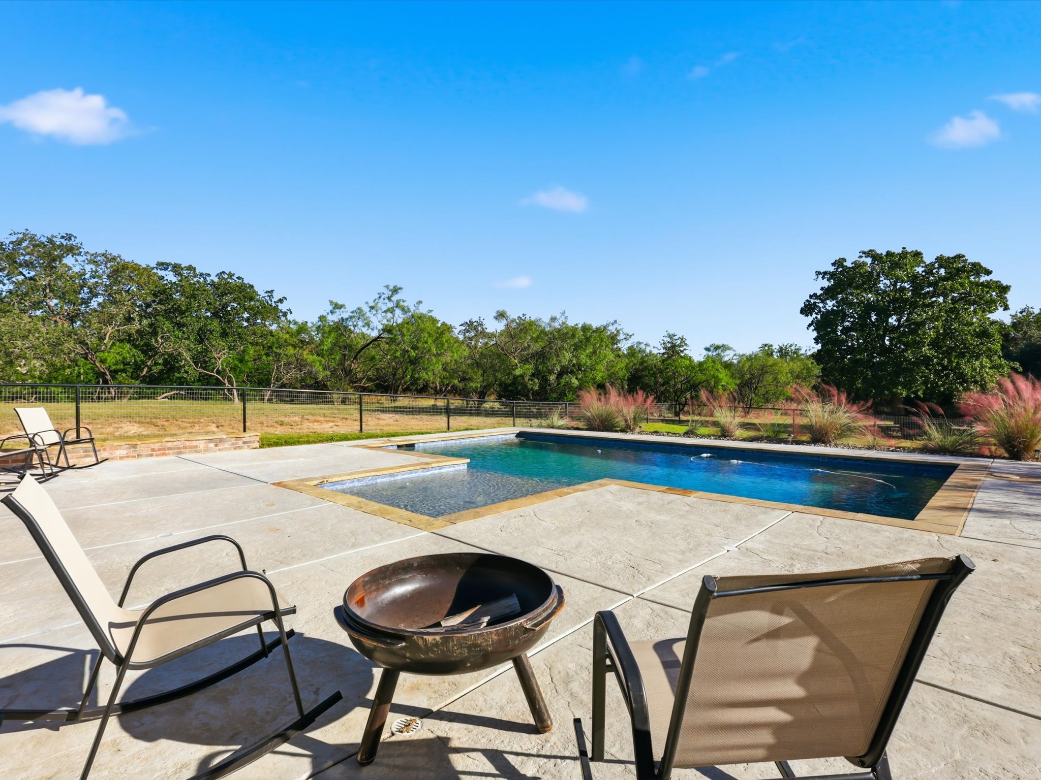 199 Graystone Weatherford TX 76088