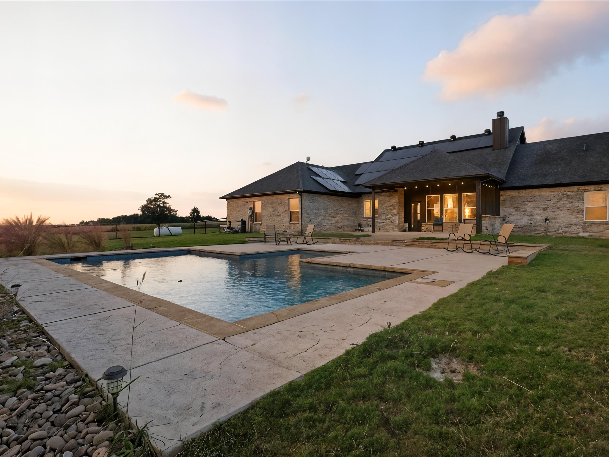 199 Graystone Weatherford TX 76088