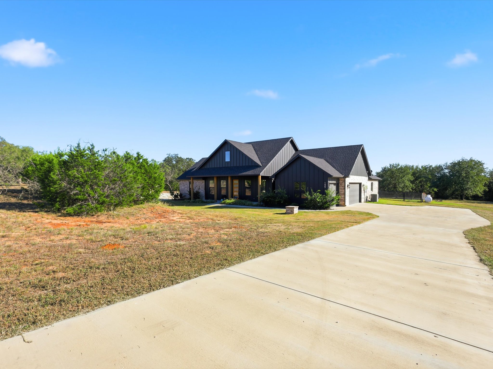 199 Graystone Weatherford TX 76088