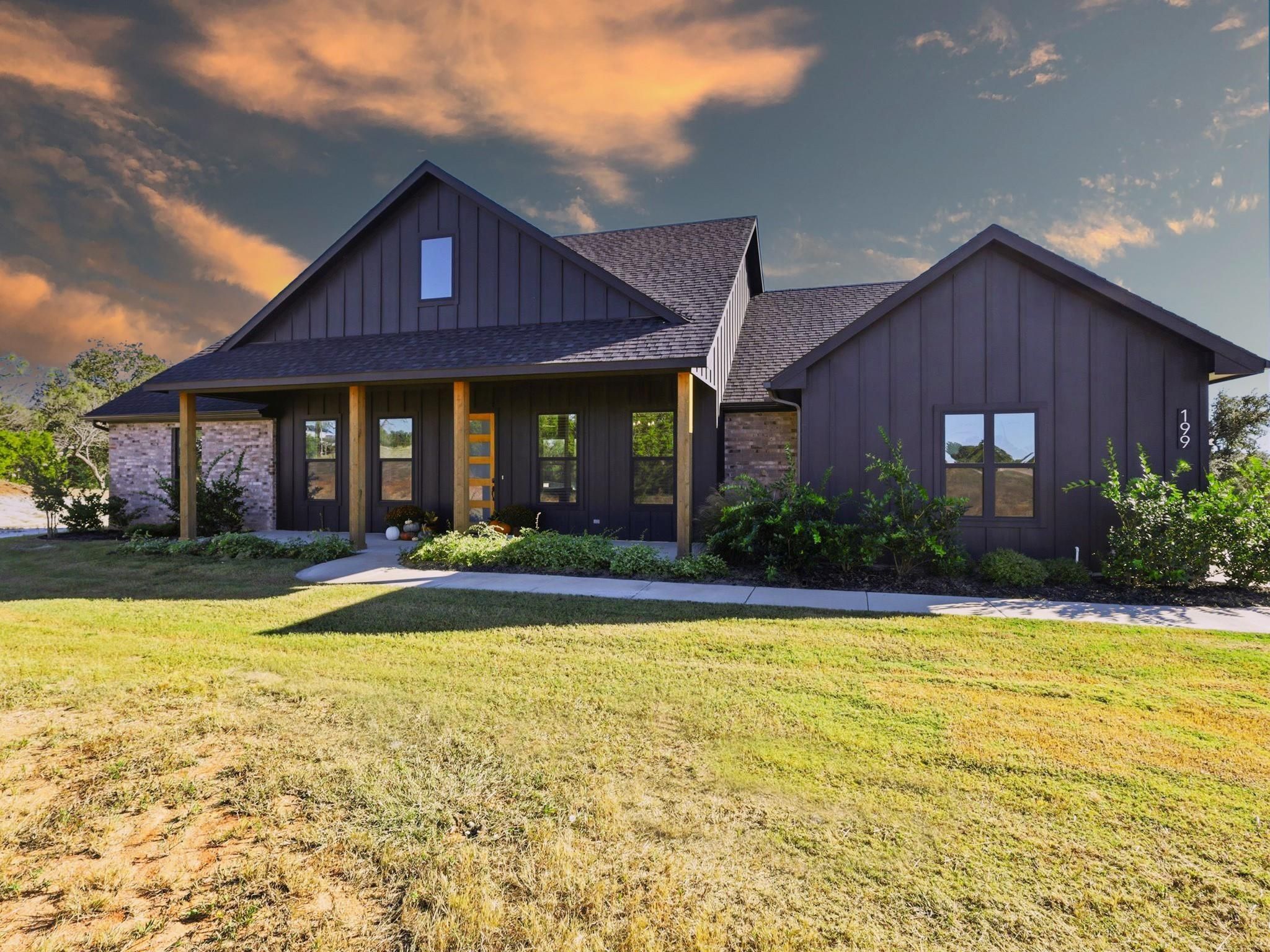 199 Graystone Weatherford TX 76088