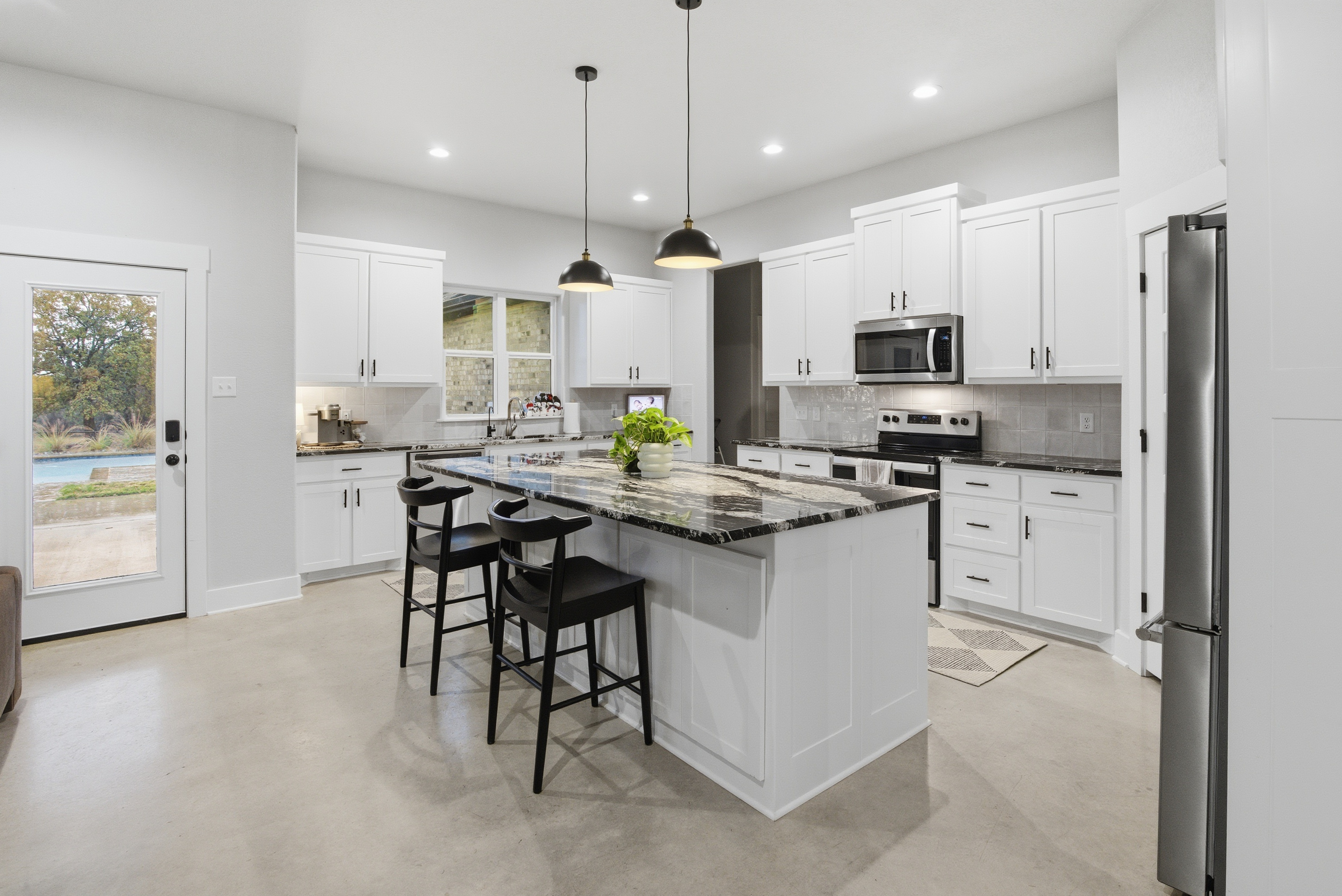 199 Graystone Weatherford TX 76088