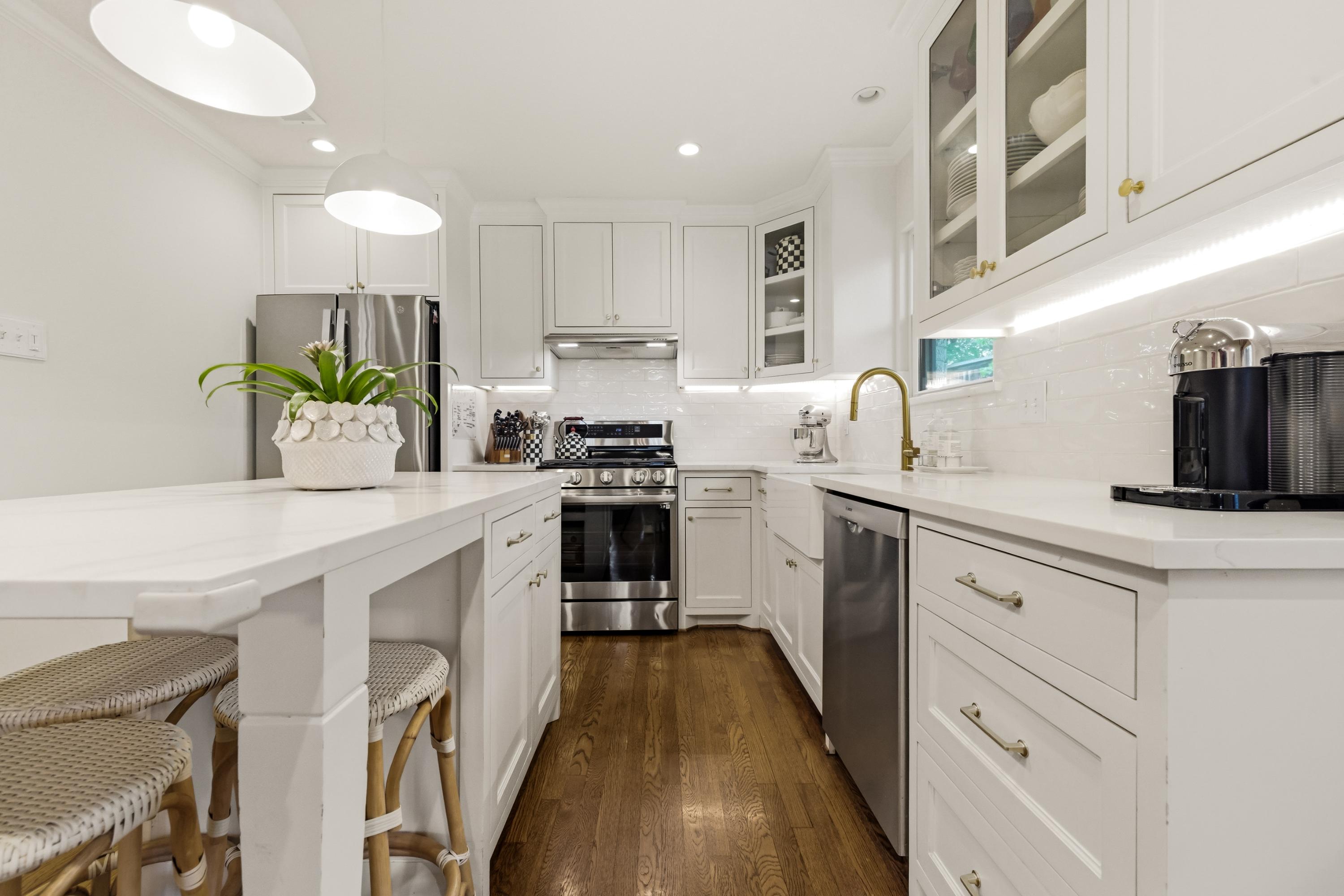 7022 Casa Loma Avenue Dallas TX 75214