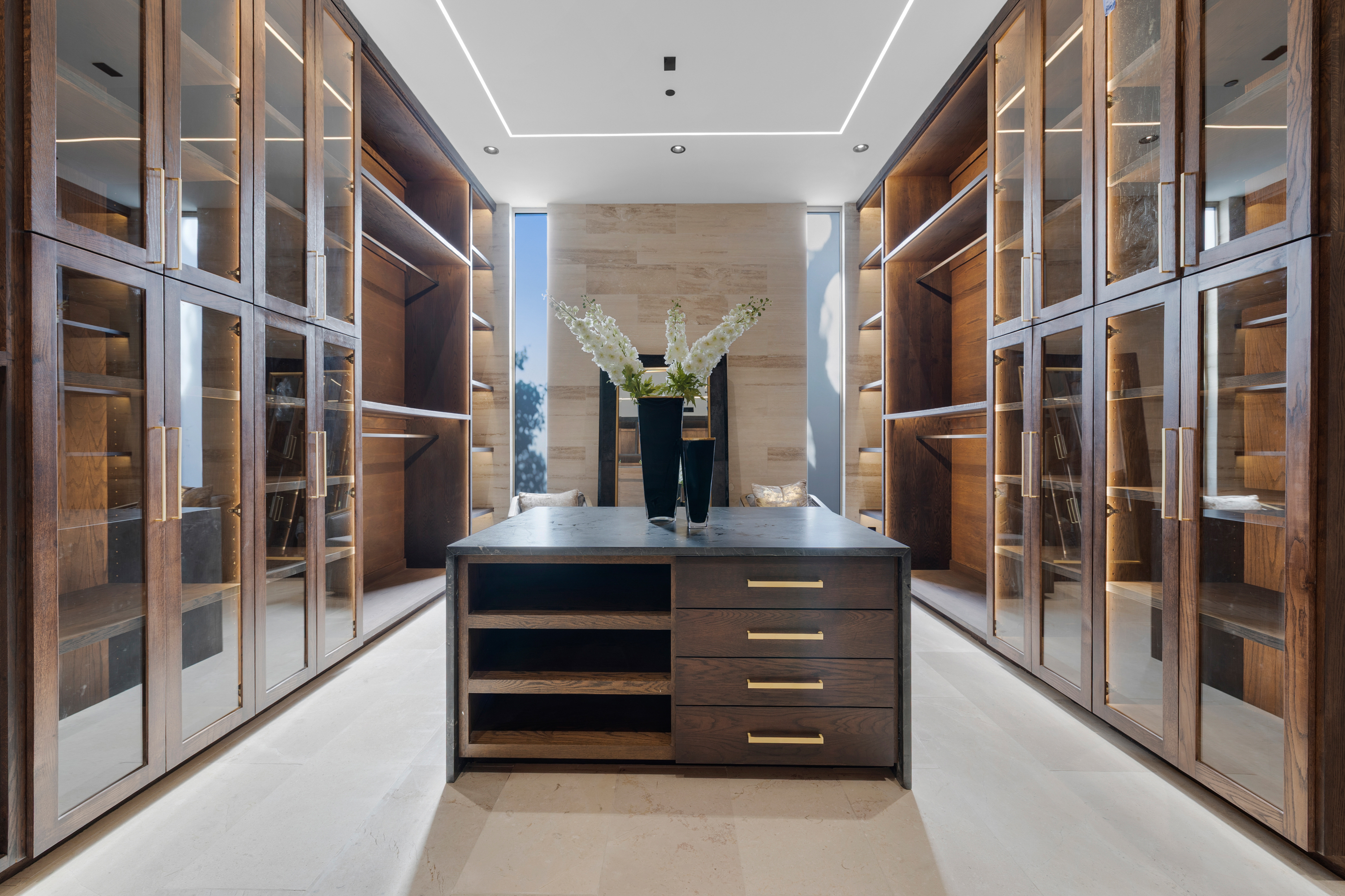 10920 Strait Lane Dallas TX 75229