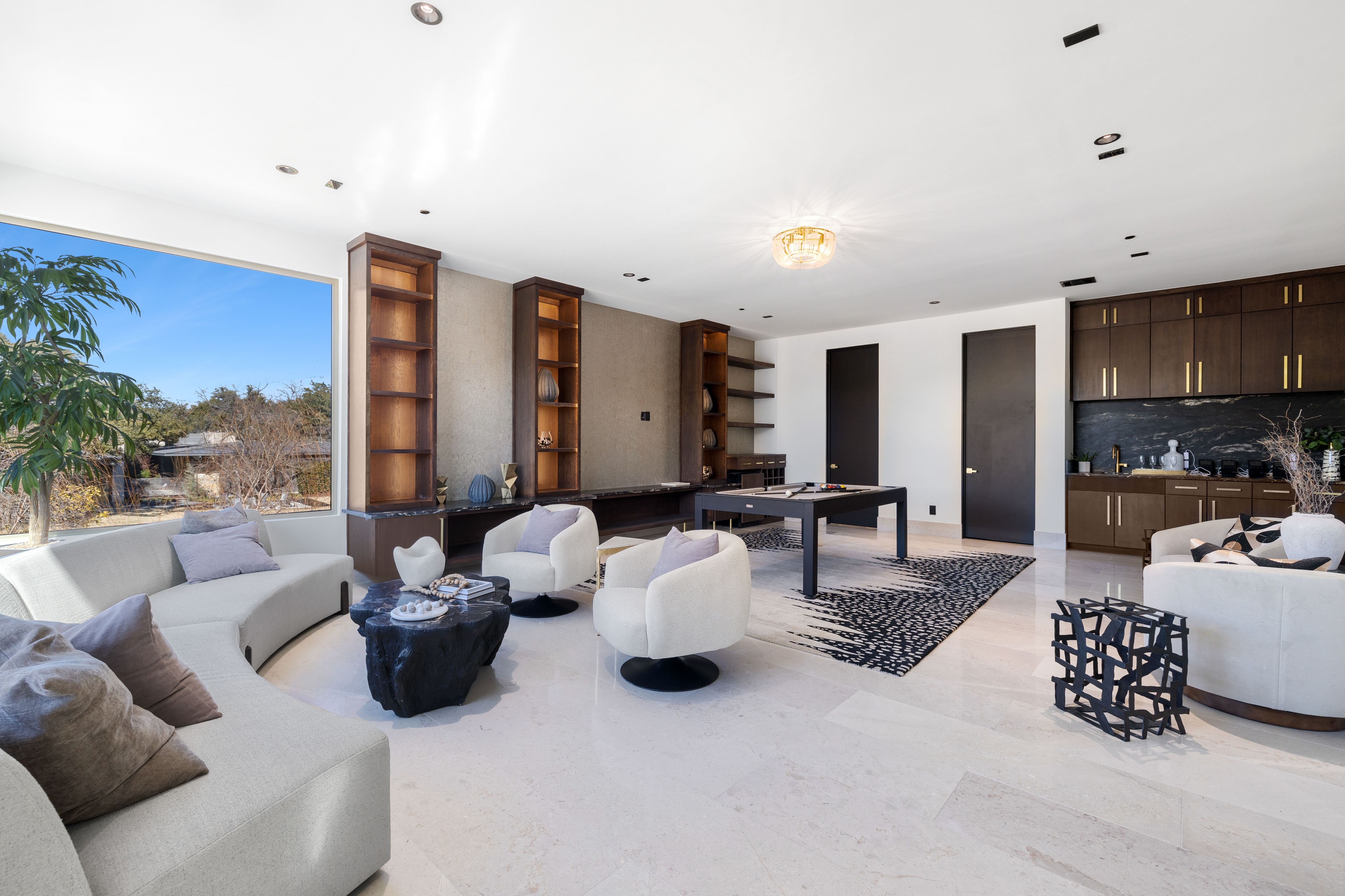 10920 Strait Lane Dallas TX 75229