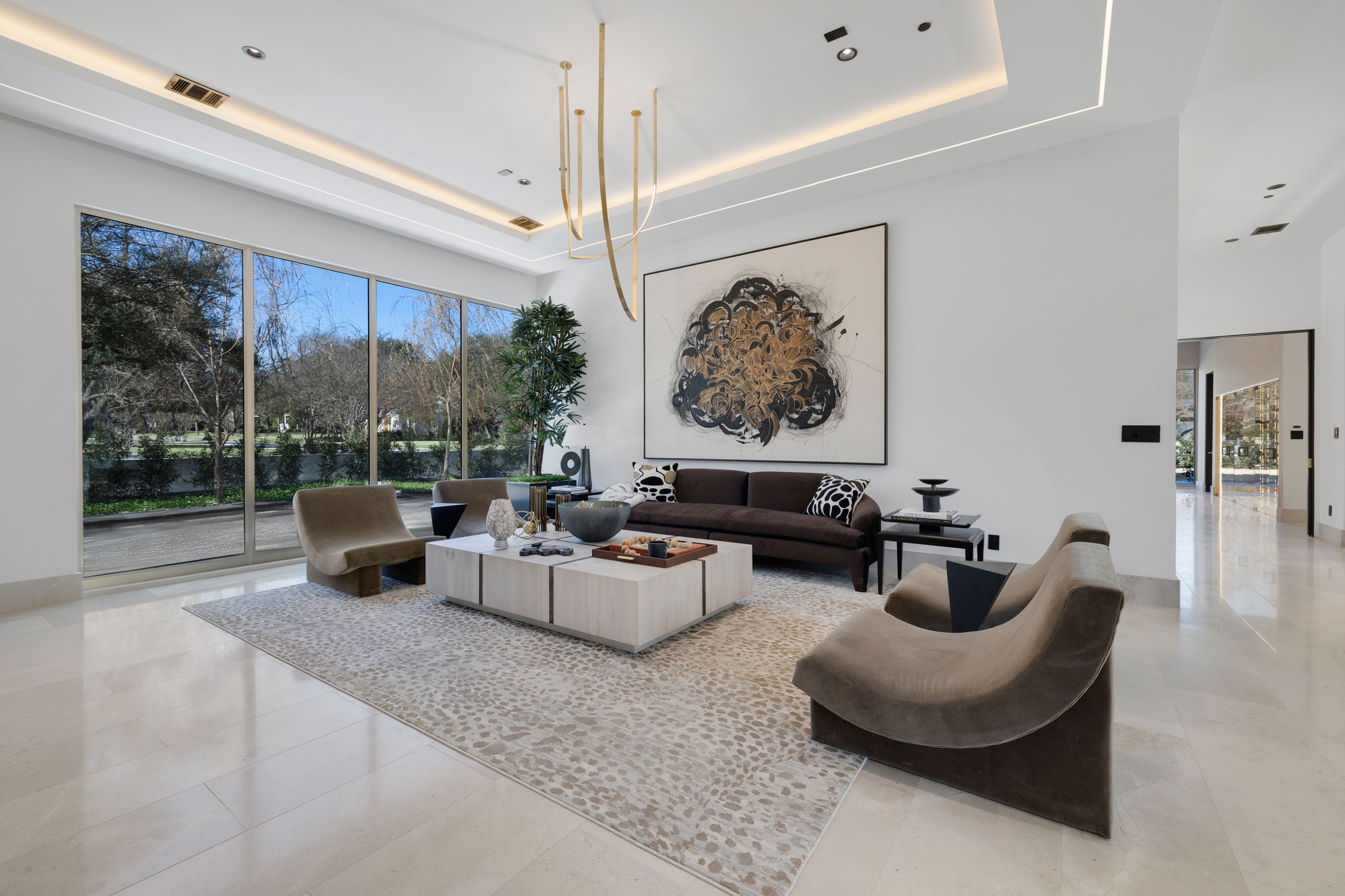 10920 Strait Lane Dallas TX 75229