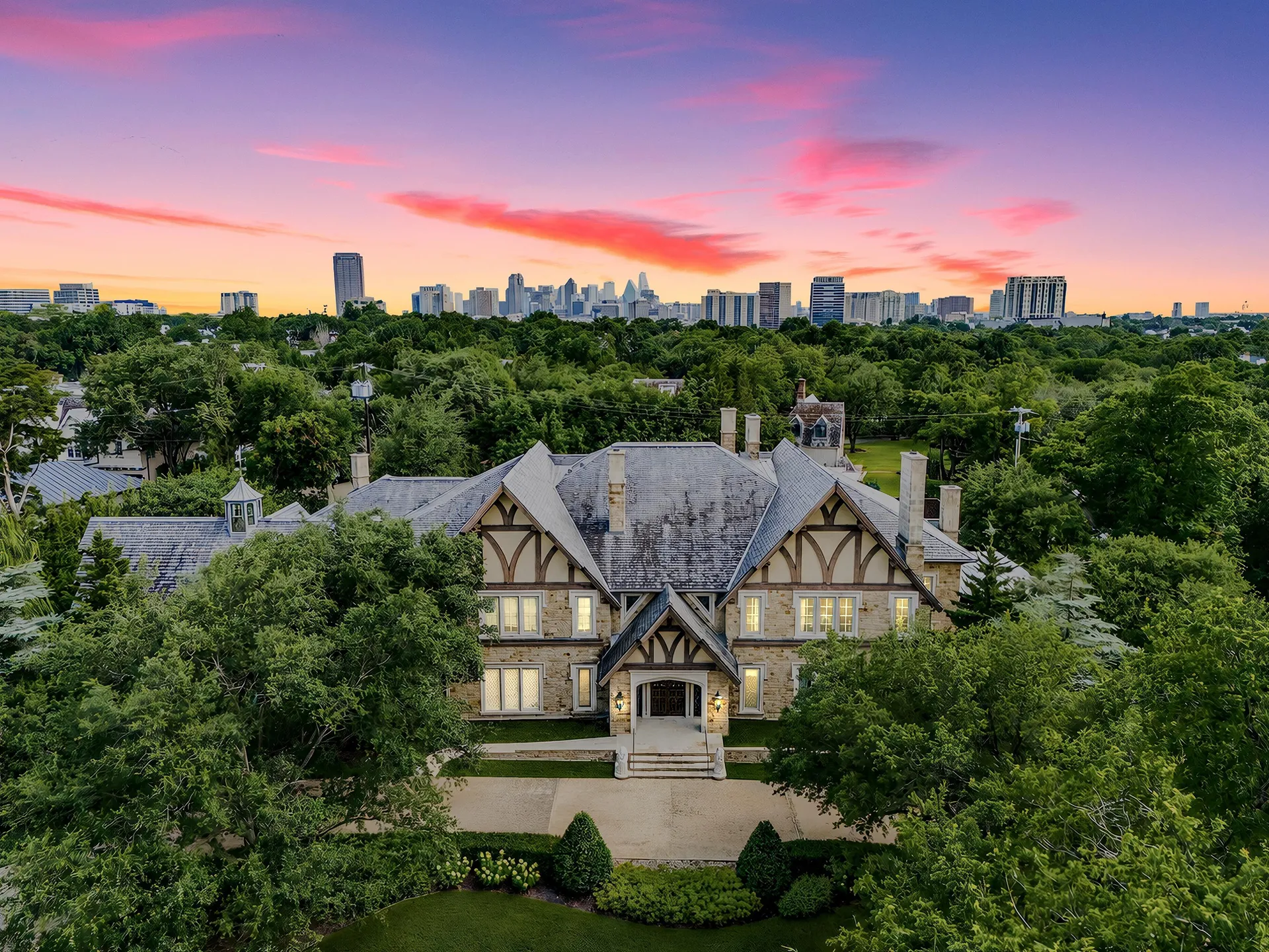 Highland Park TX, 3711 Lexington Avenue
