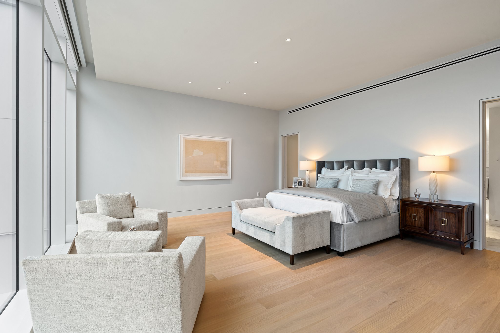 1747 Leonard Street Dallas TX 75201