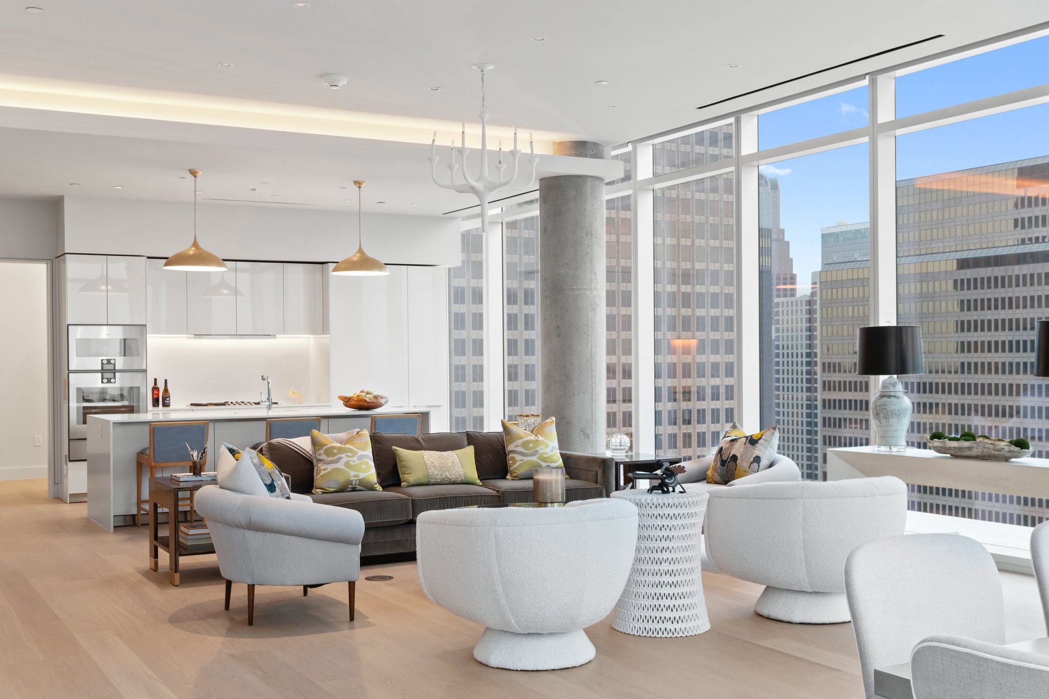 1747 Leonard Street Dallas TX 75201