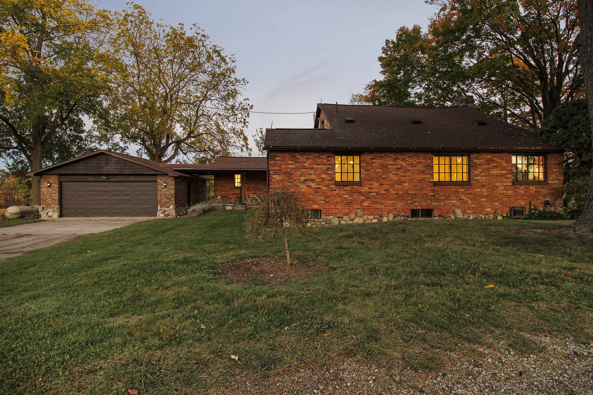 Allegan MI, 3127 127TH Avenue