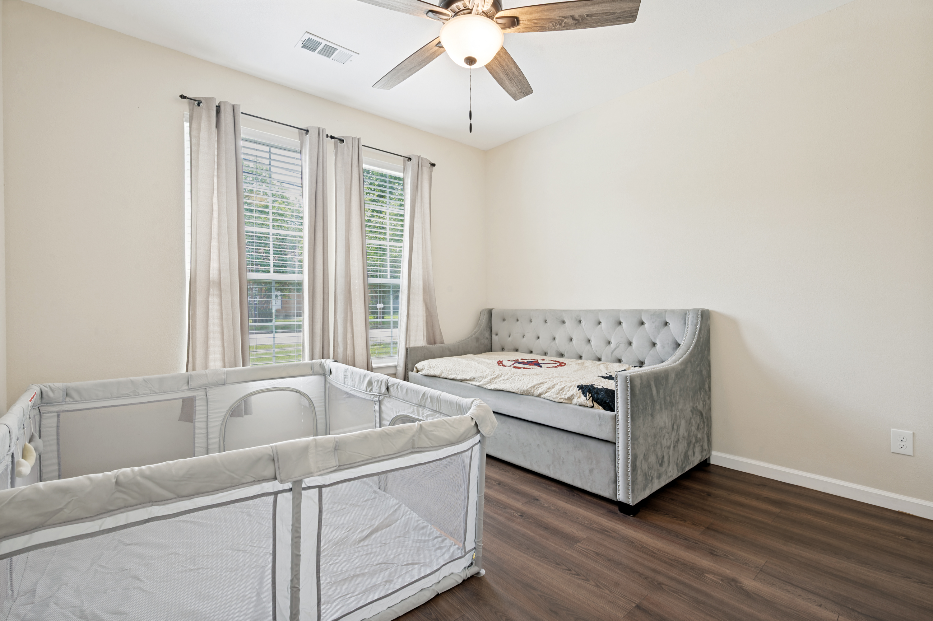 343 N Morris Street Gainesville TX 76240