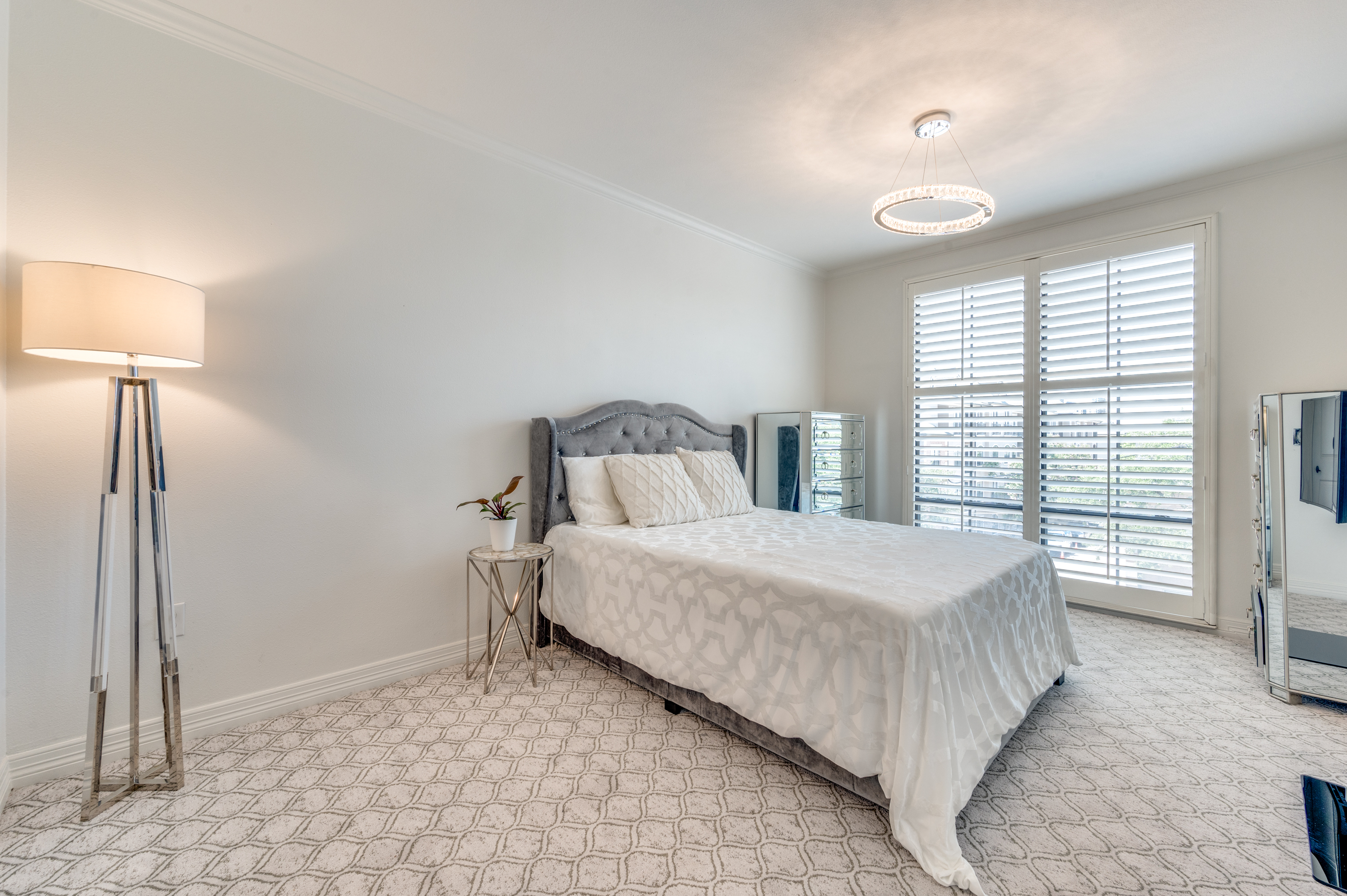 8616 Turtle Creek Boulevard Dallas TX 75225