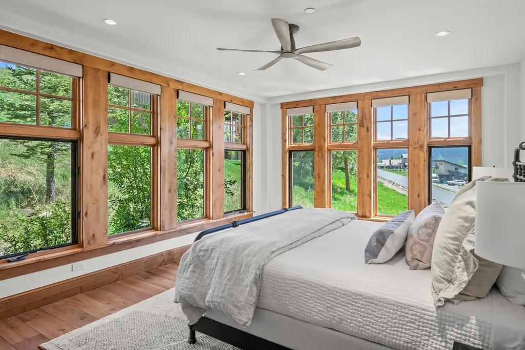 14 Hunter Hill Road Crested Butte CO 81225