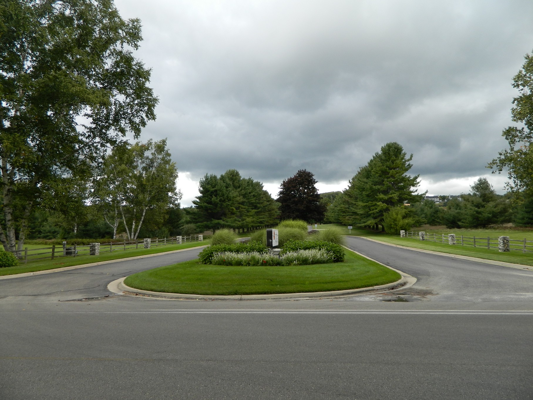 5695 Weatherly Harbor Springs MI 49740