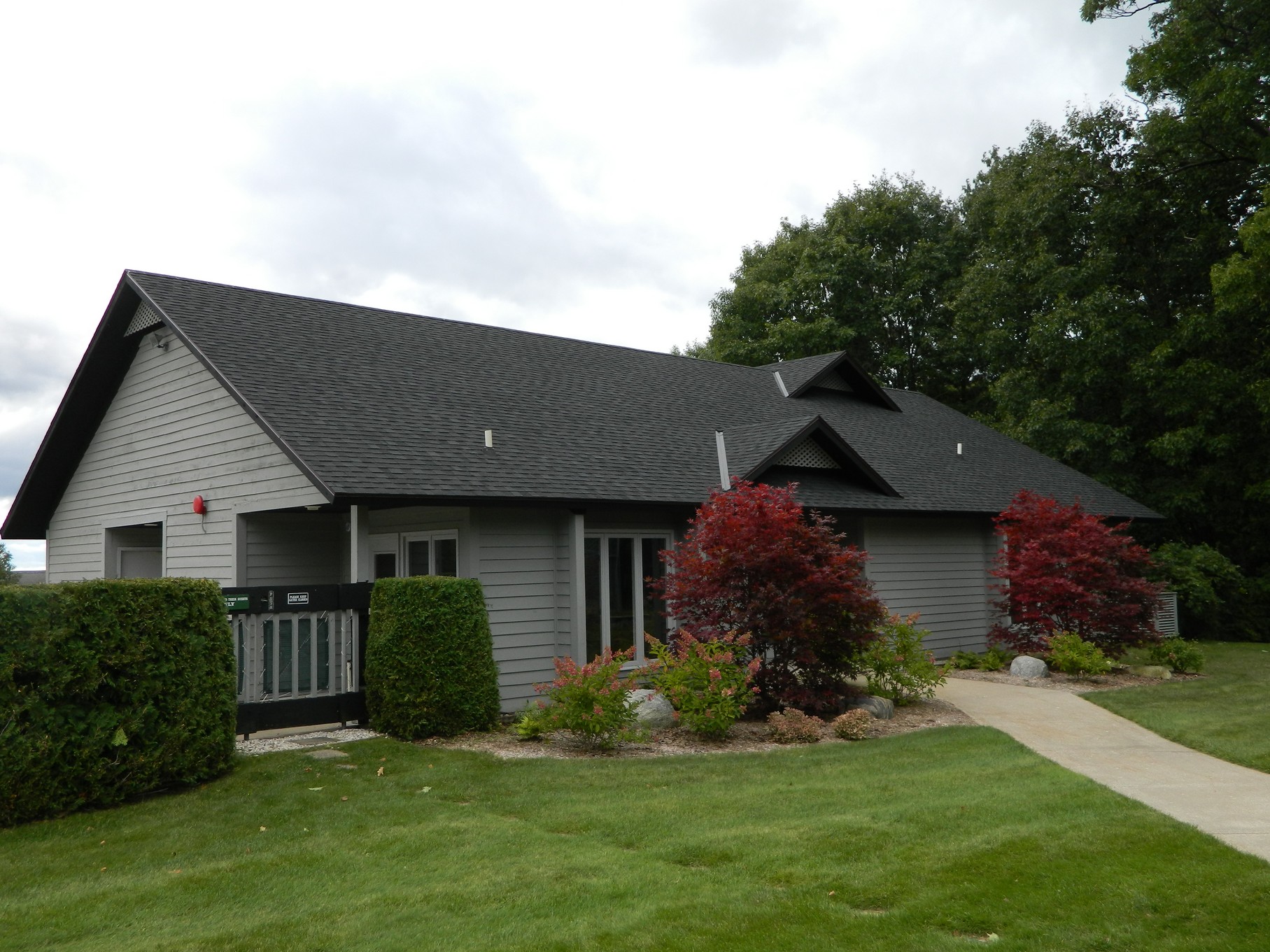 5695 Weatherly Harbor Springs MI 49740