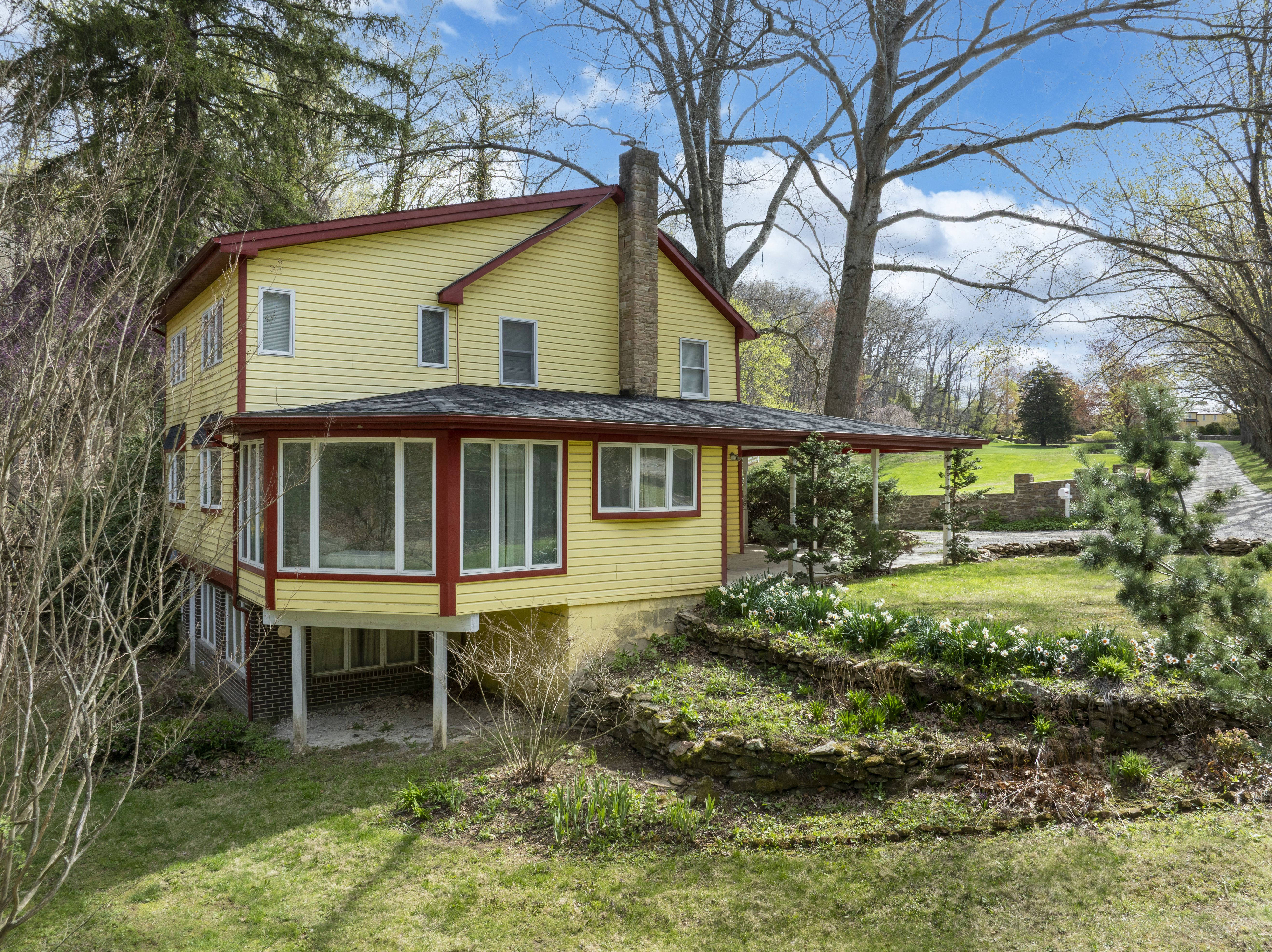 9980 Douglas Road Red Lion PA 17356