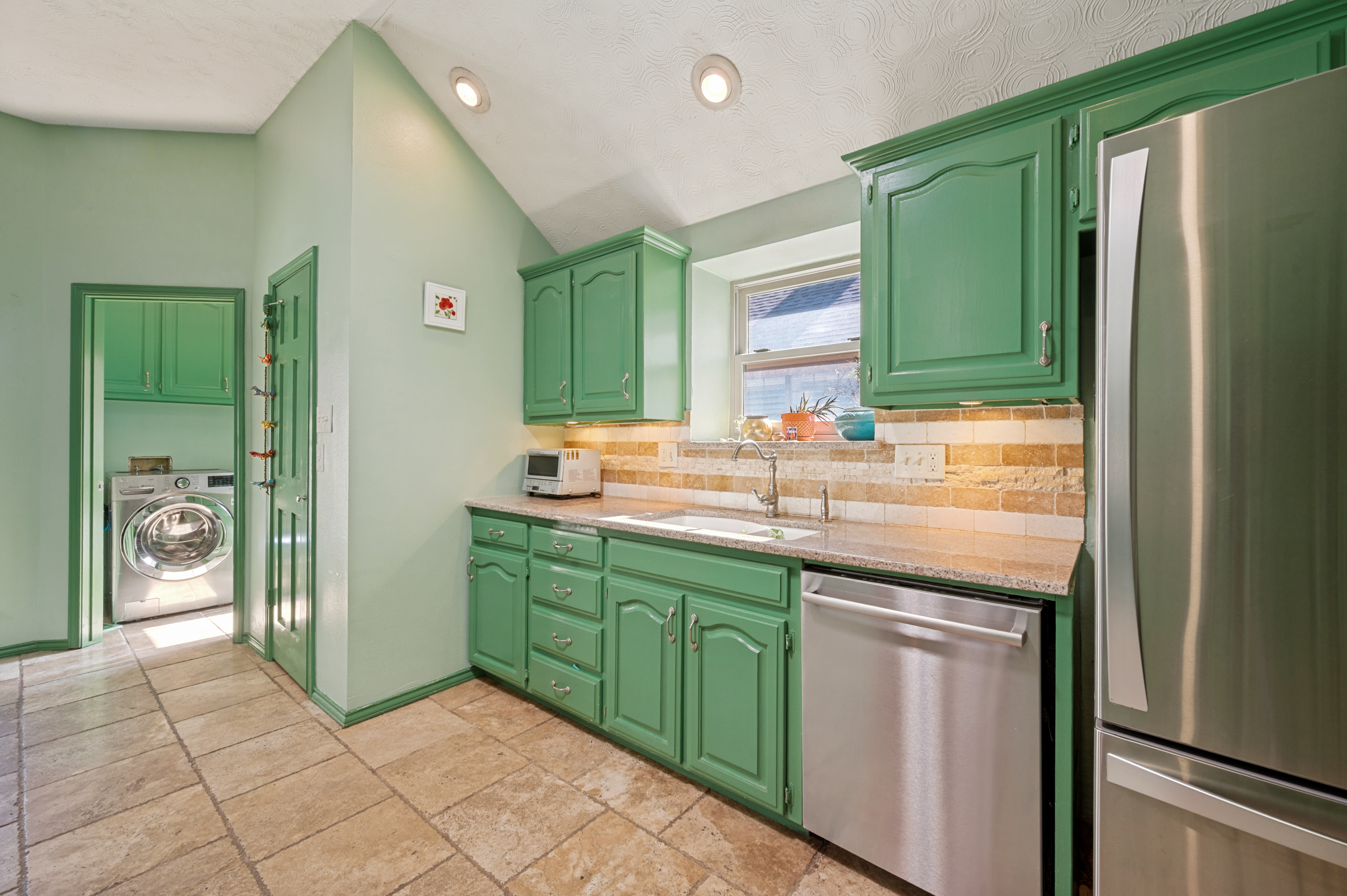 755 Red River Trail Irving TX 75063