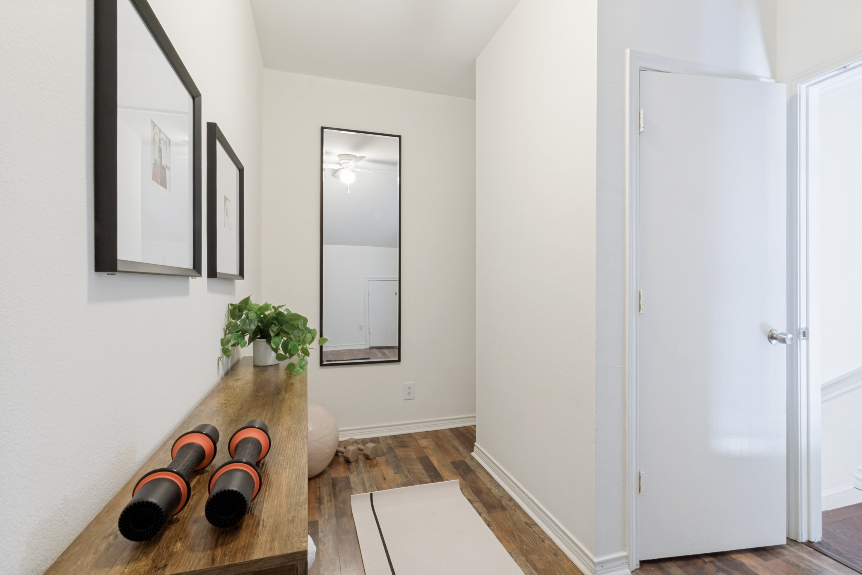 4034 Rawlins Street Dallas TX 75219