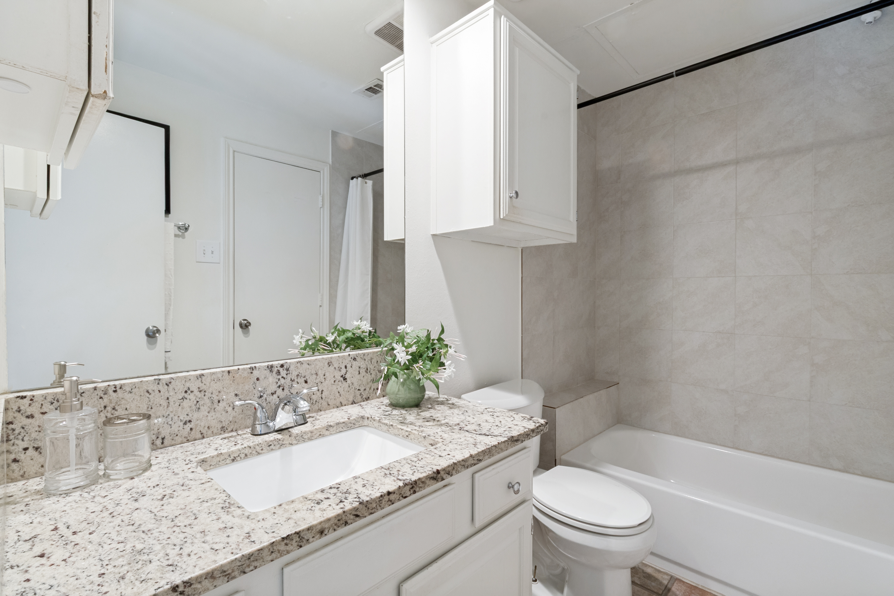 4034 Rawlins Street Dallas TX 75219