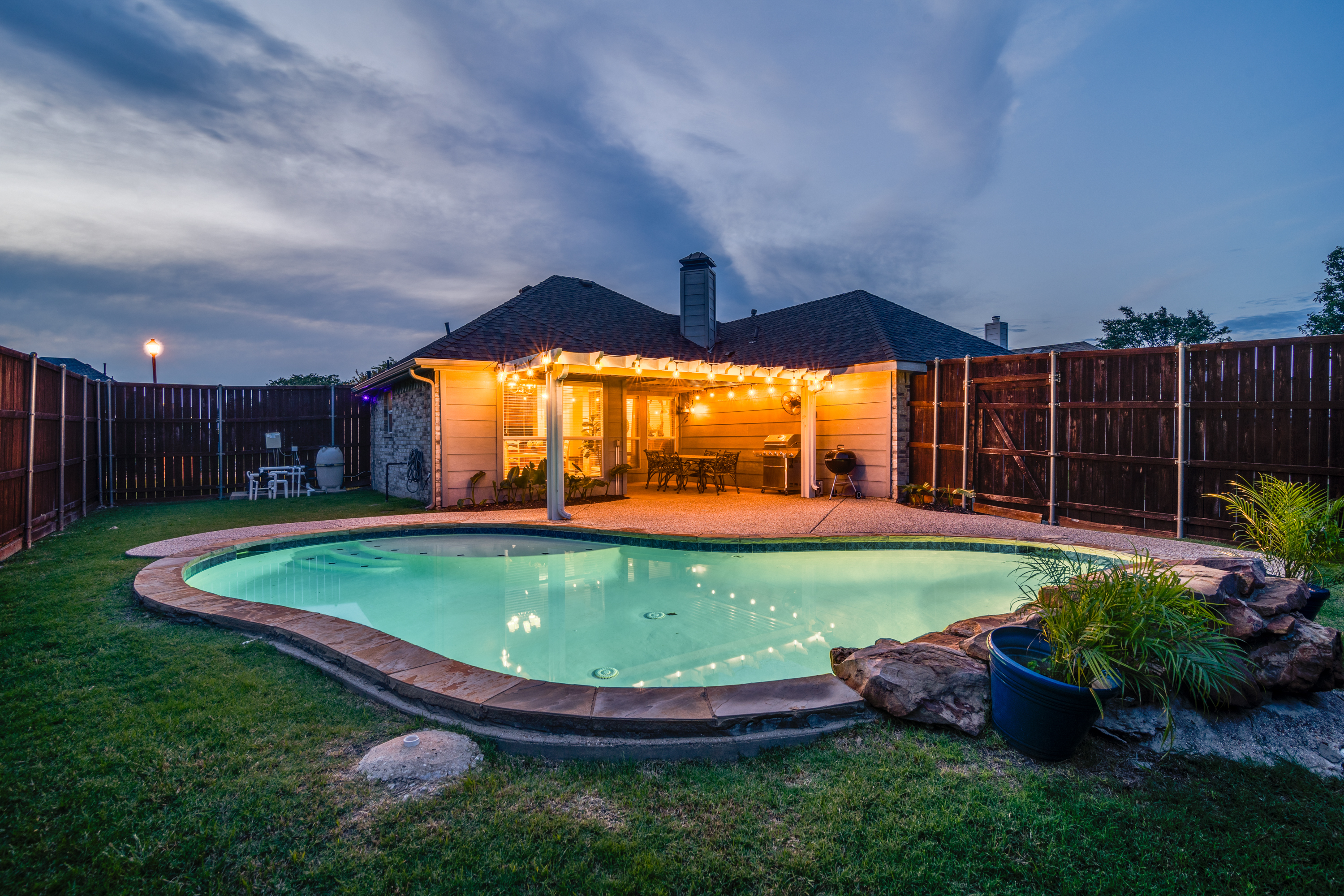 2870 Hampshire Lane Rockwall TX 75032